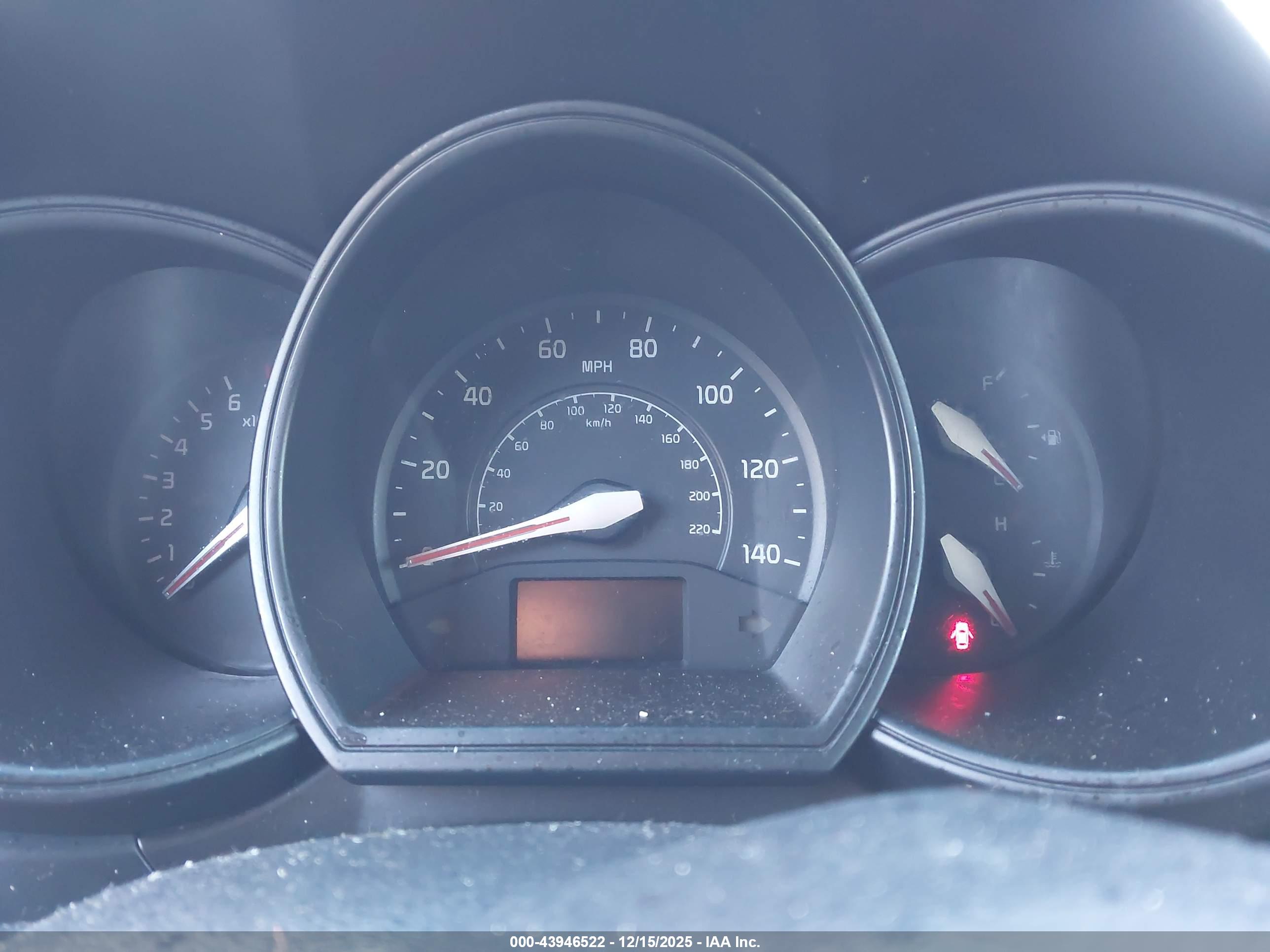 KIA RIO image 7