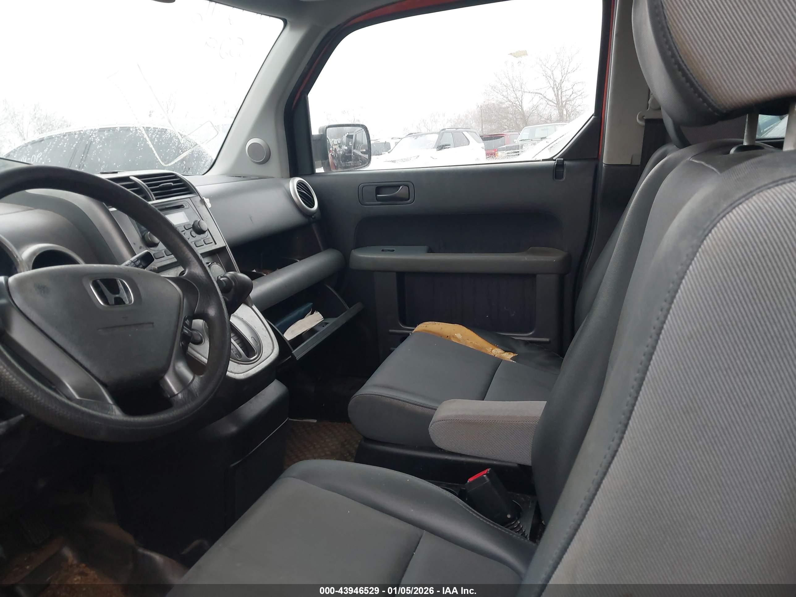HONDA ELEMENT image 5