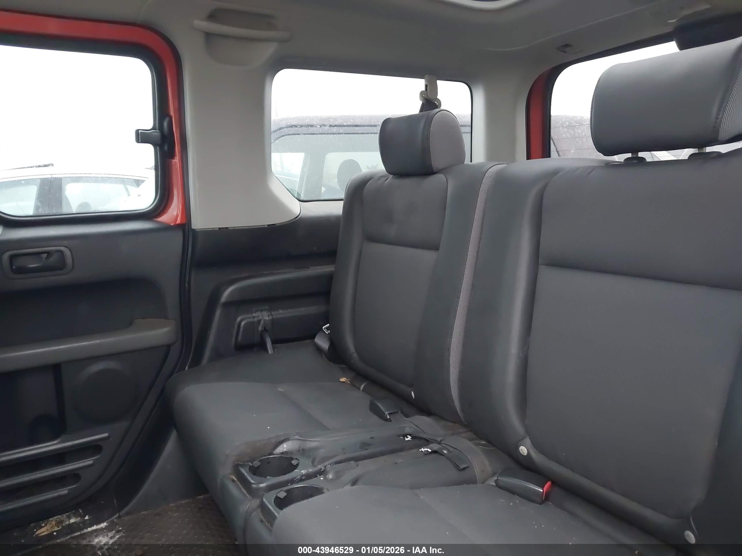 HONDA ELEMENT image 8