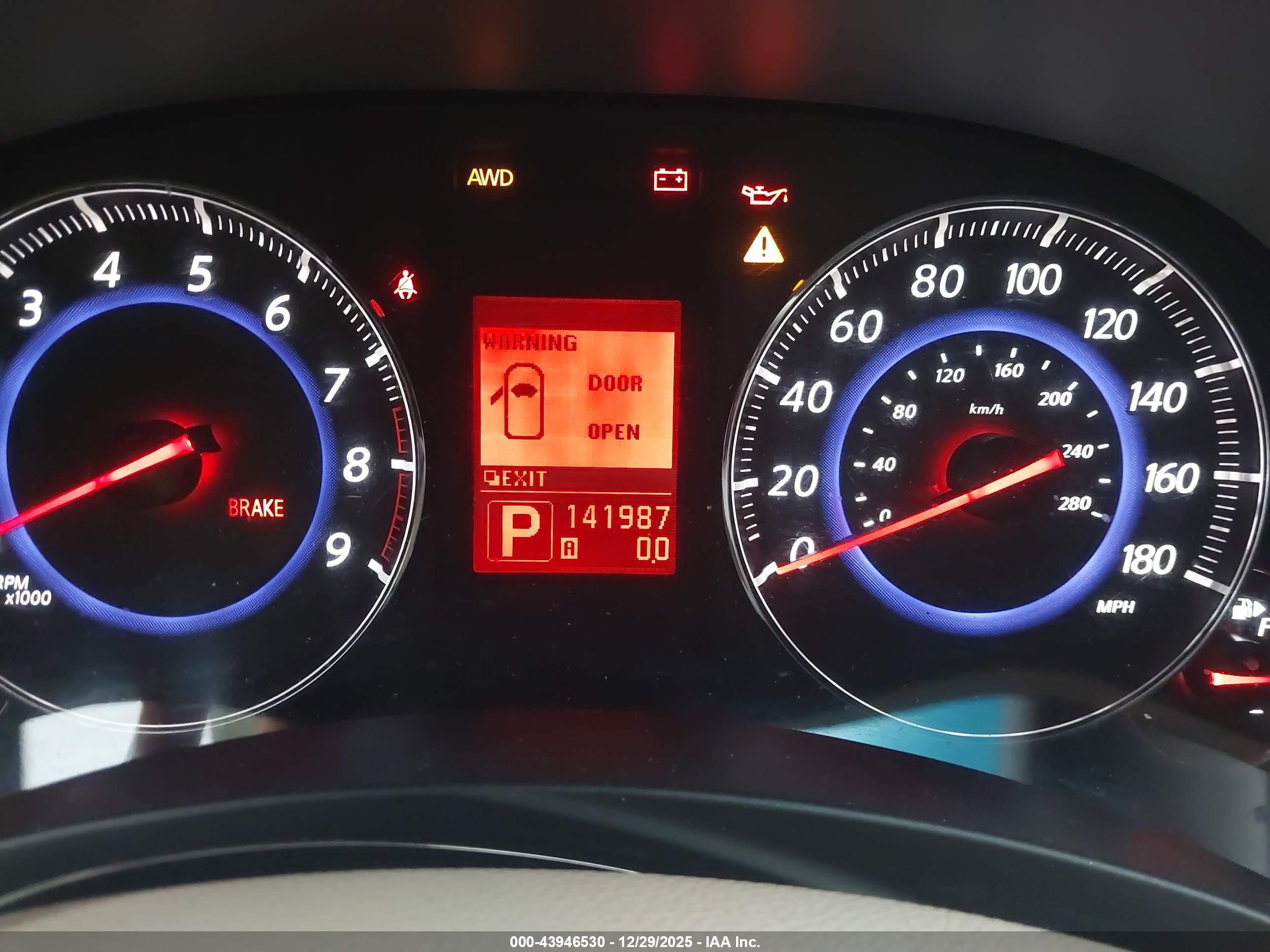 INFINITI FX35 image 7