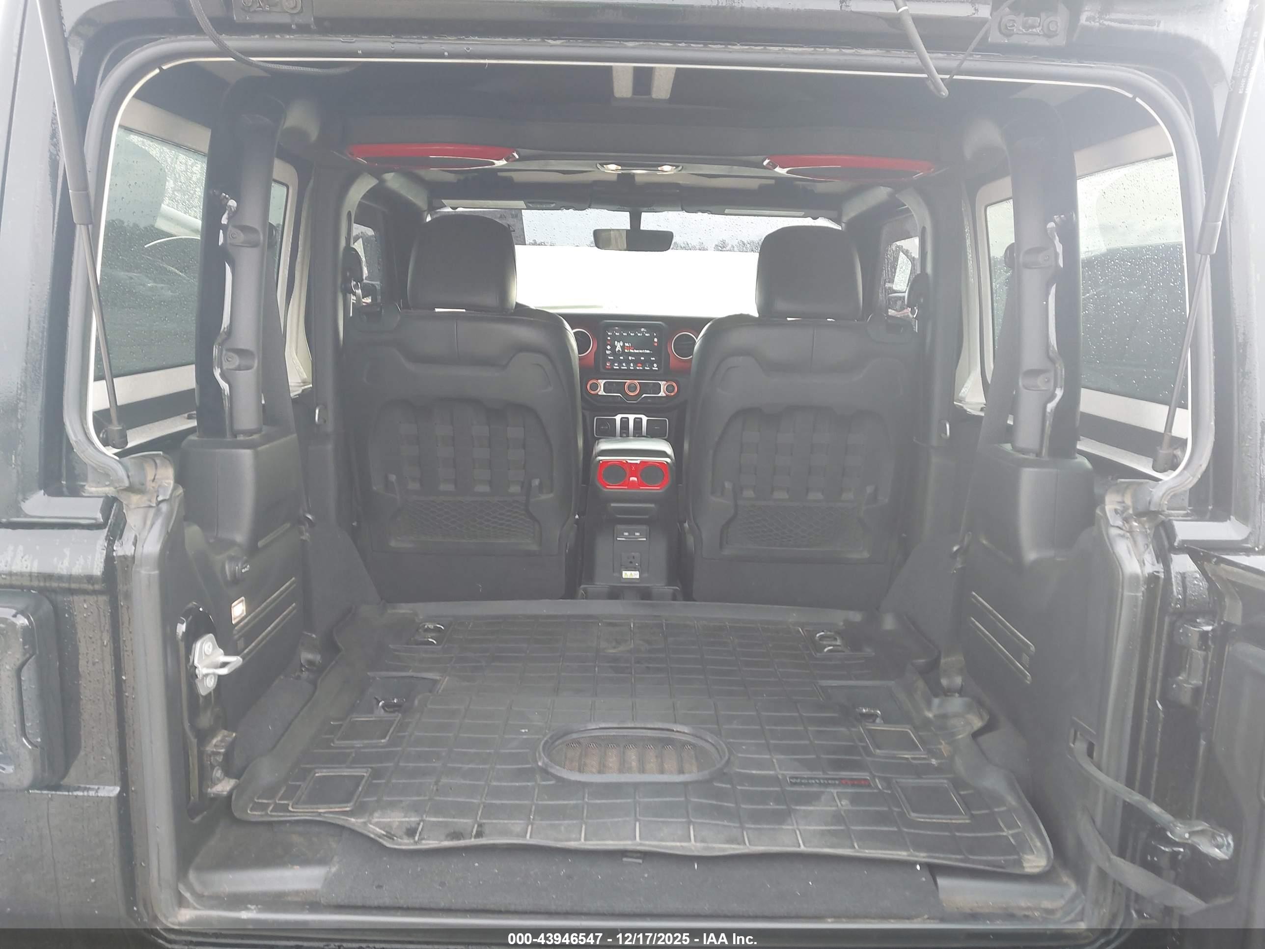 JEEP WRANGLER image 8
