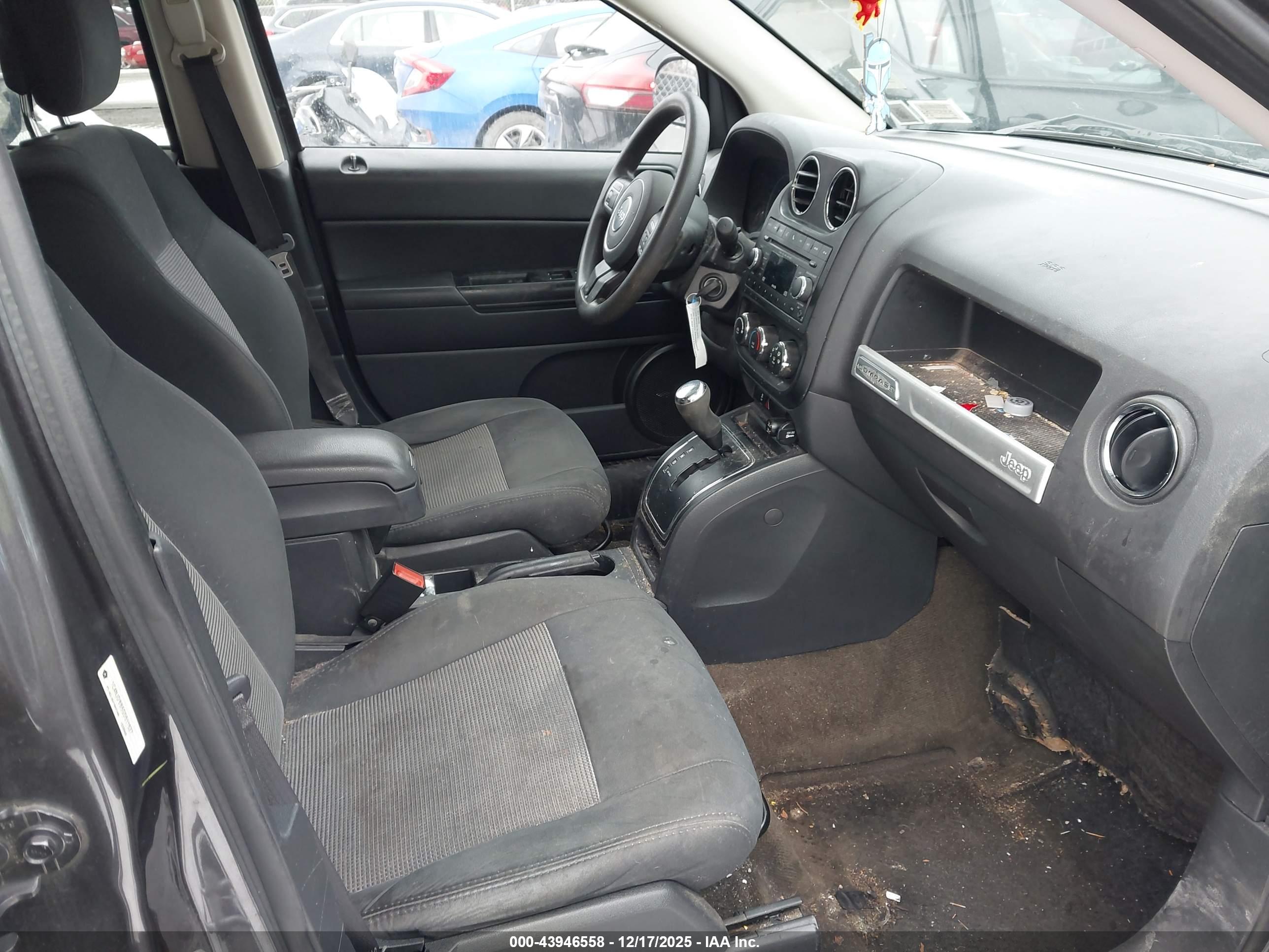 JEEP COMPASS image 5