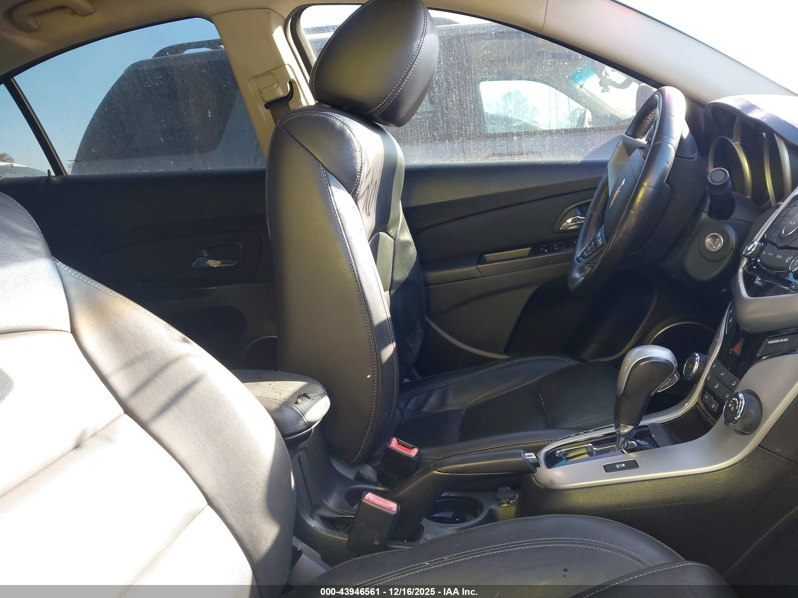 CHEVROLET CRUZE image 5