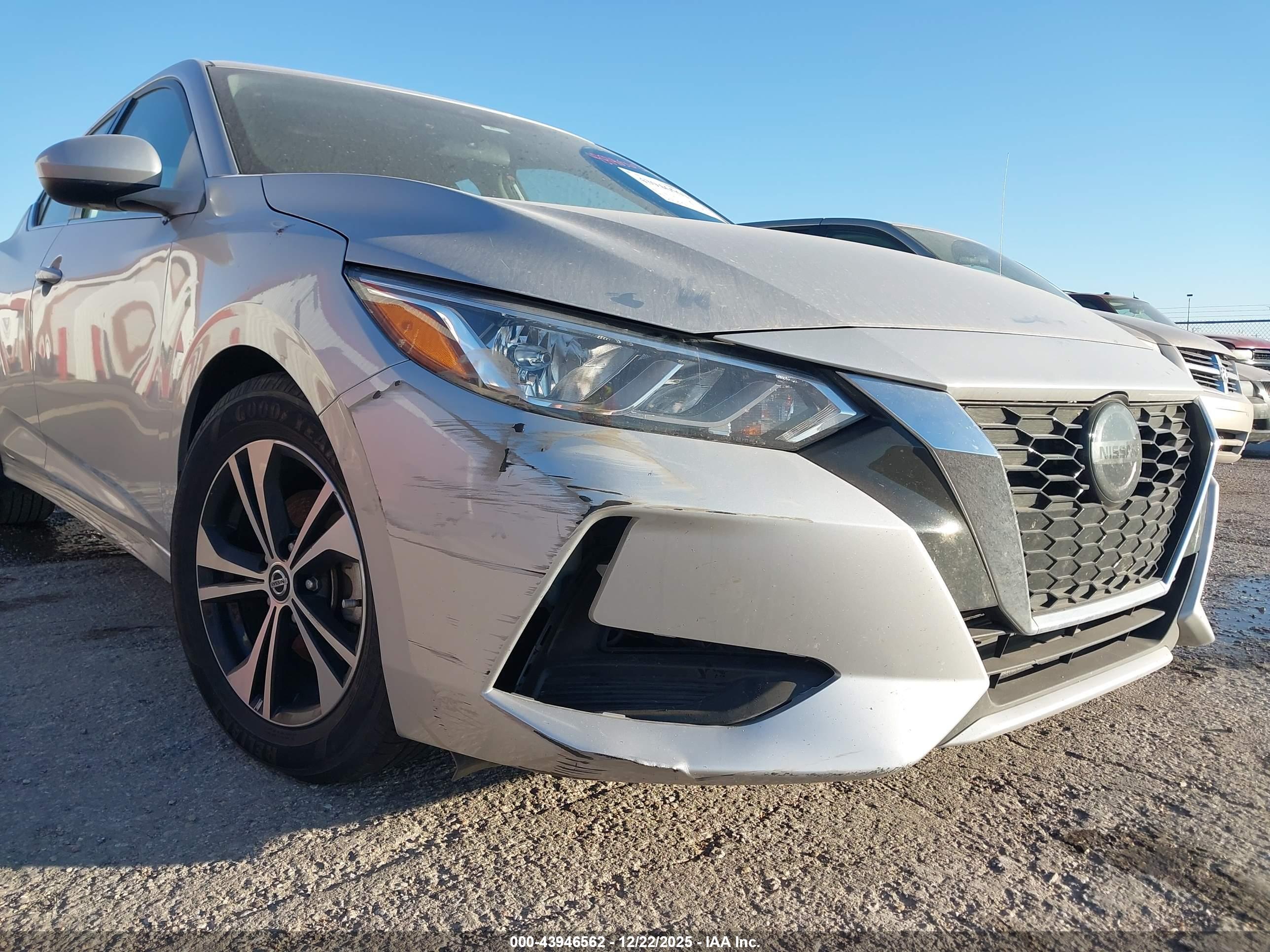 NISSAN SENTRA image 6