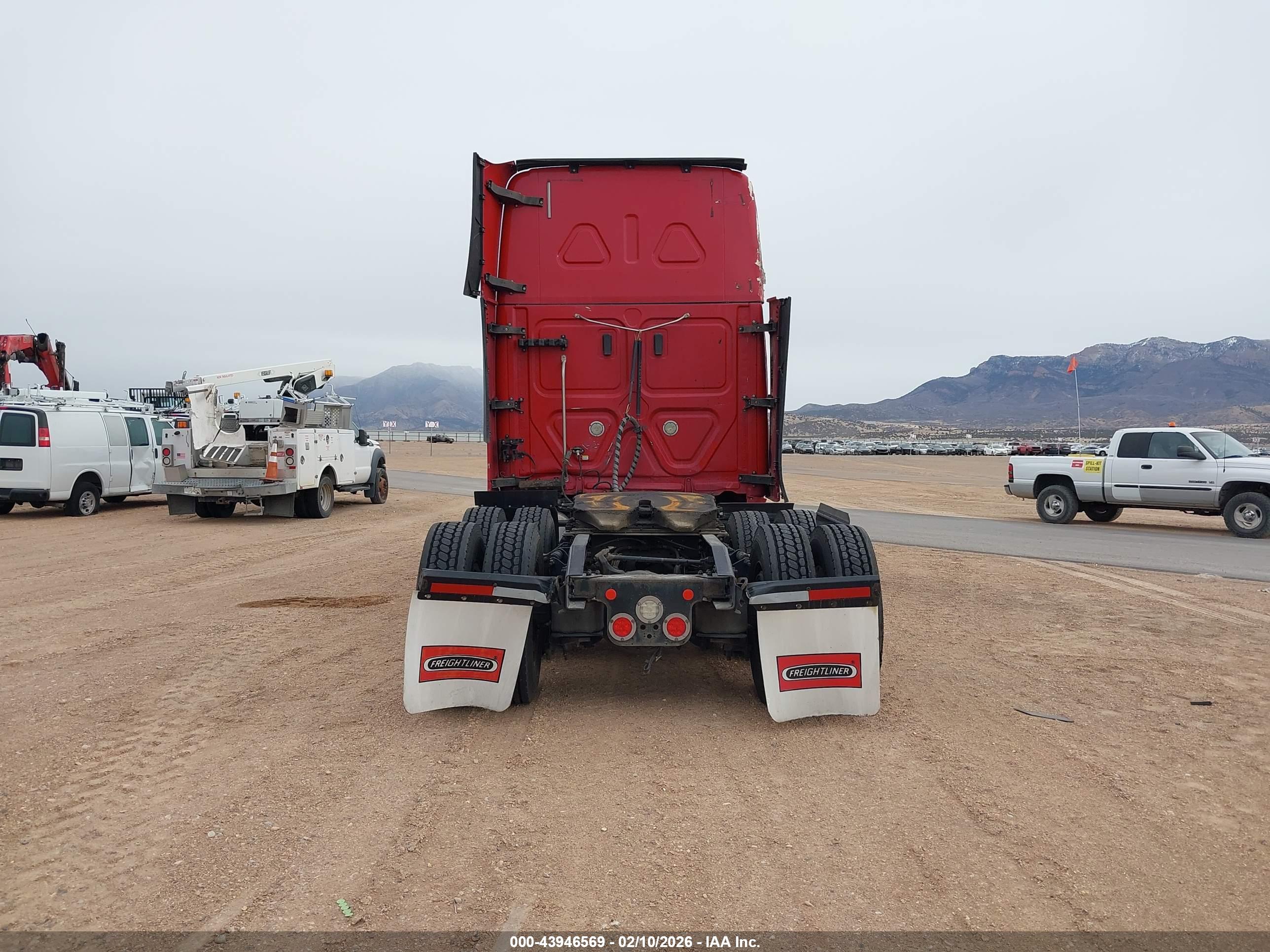 FREIGHTLINER NEW image 8
