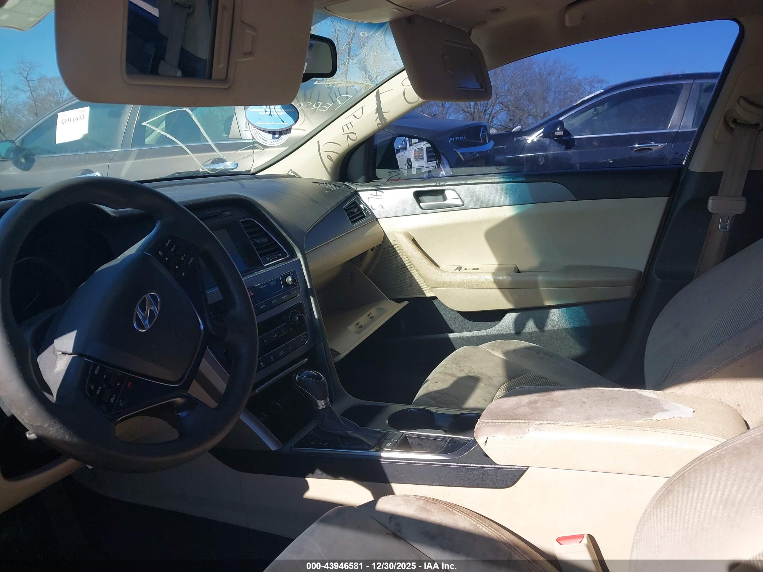 HYUNDAI SONATA image 5