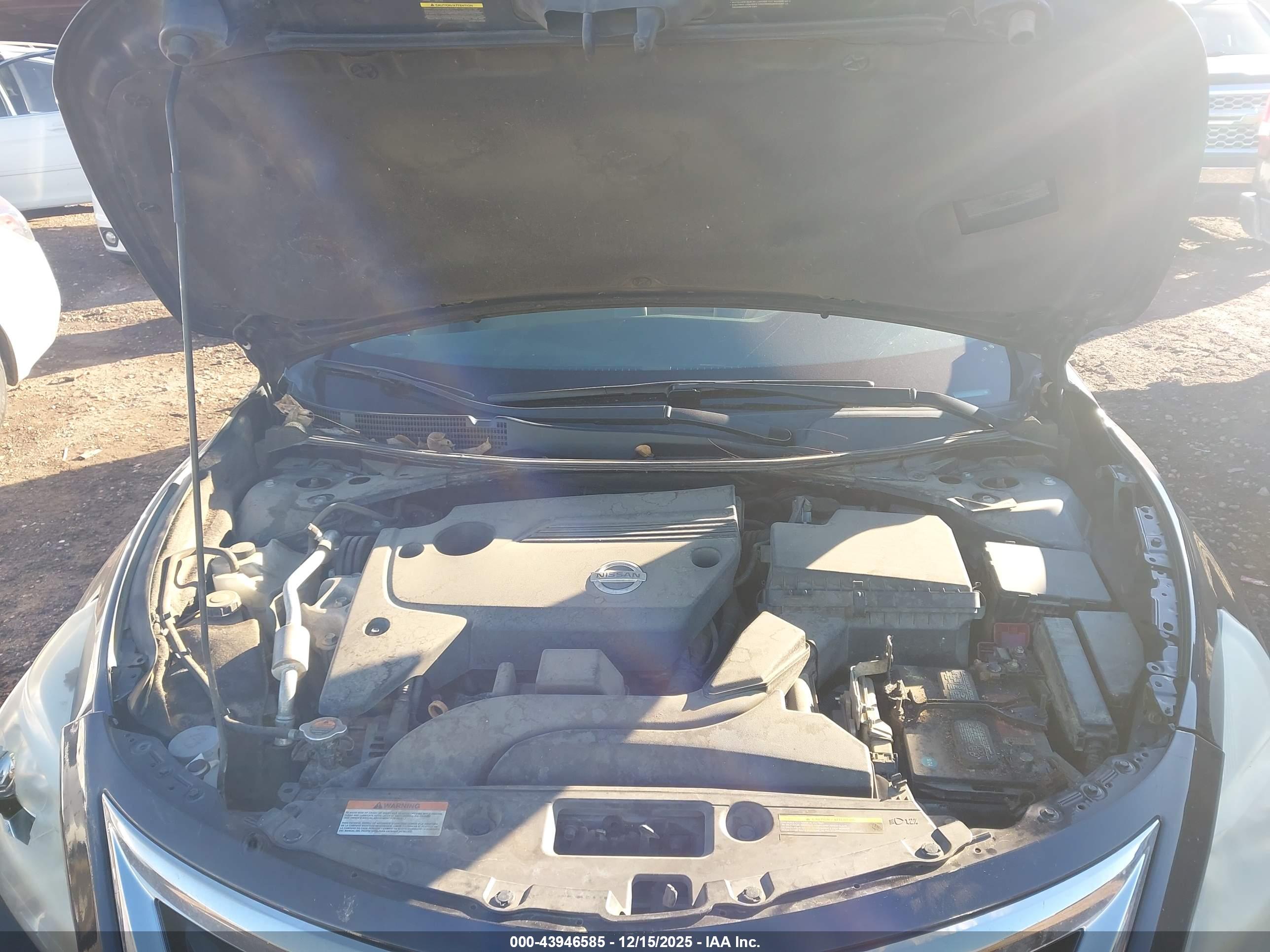 NISSAN ALTIMA image 10
