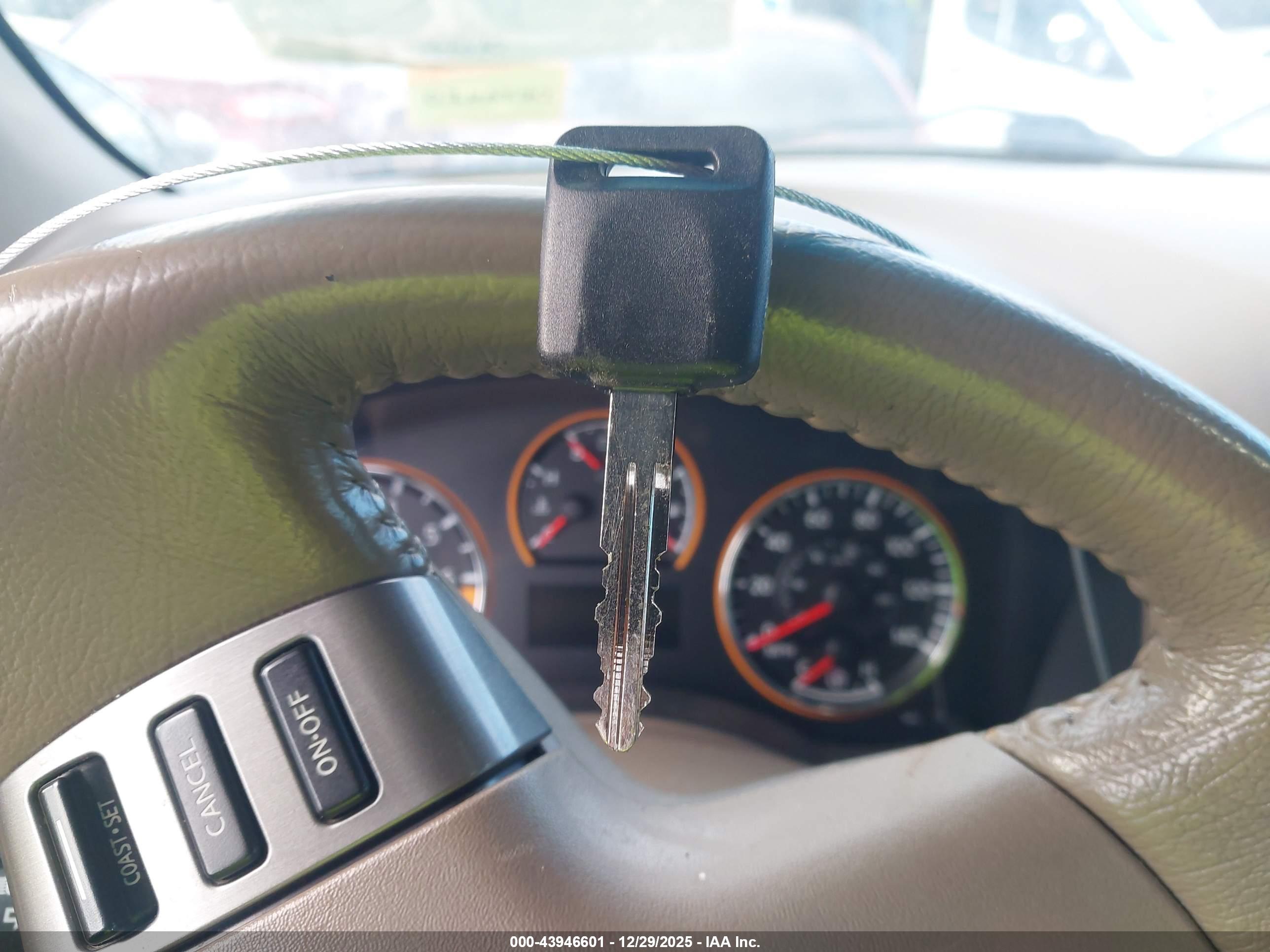 NISSAN ARMADA image 11