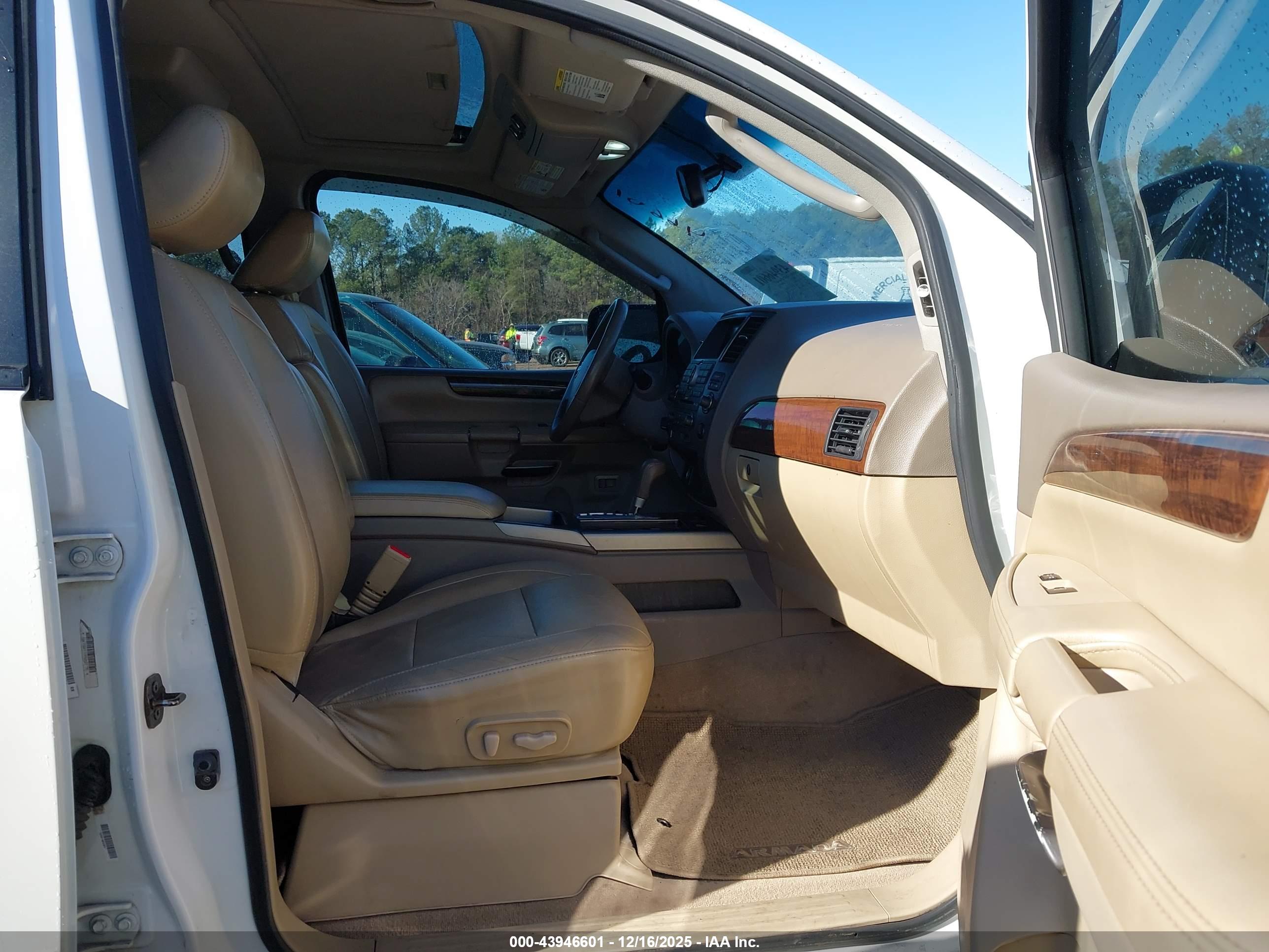 NISSAN ARMADA image 5