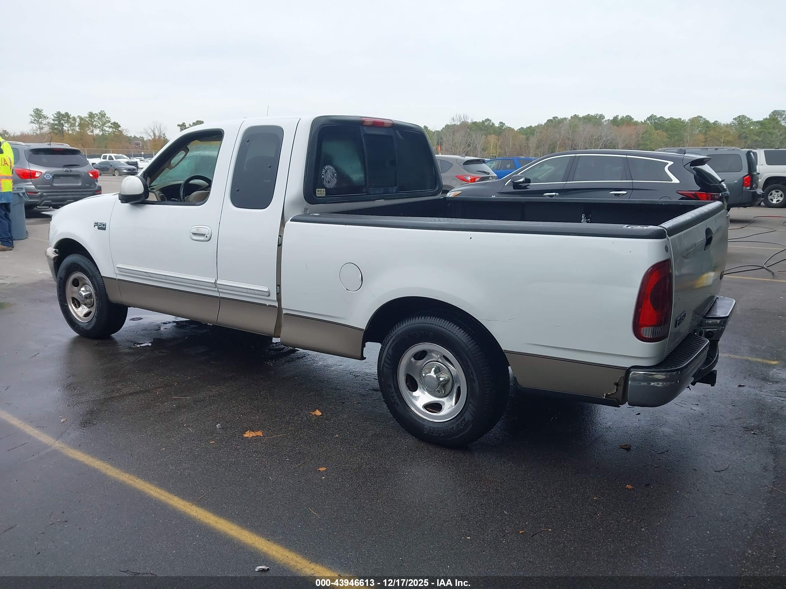FORD F-150 image 3