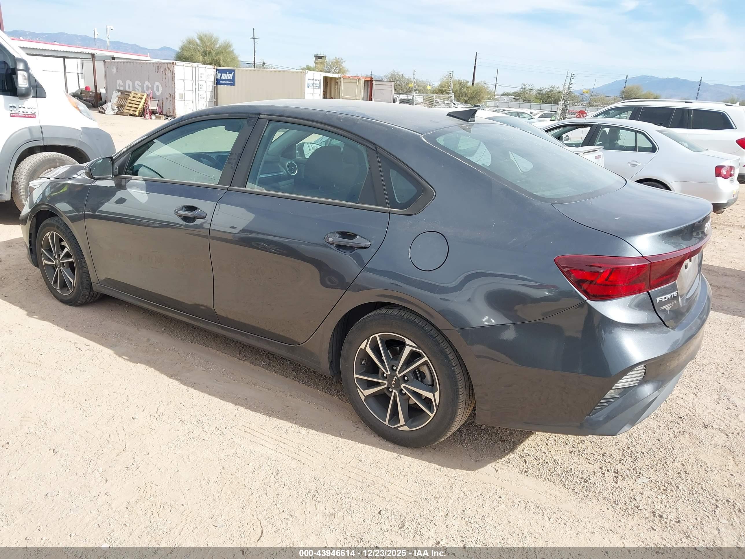 KIA FORTE image 3