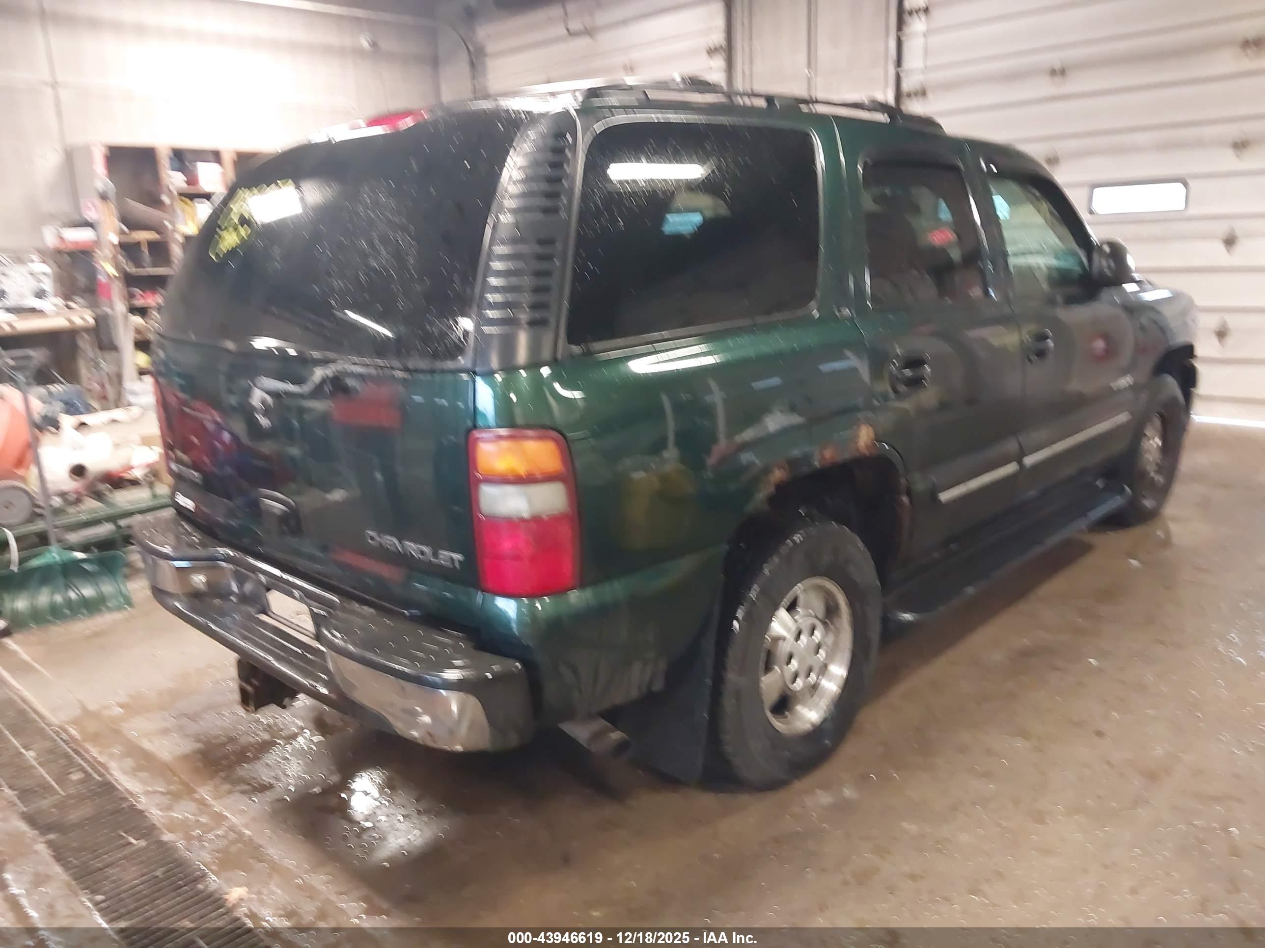 CHEVROLET TAHOE image 4