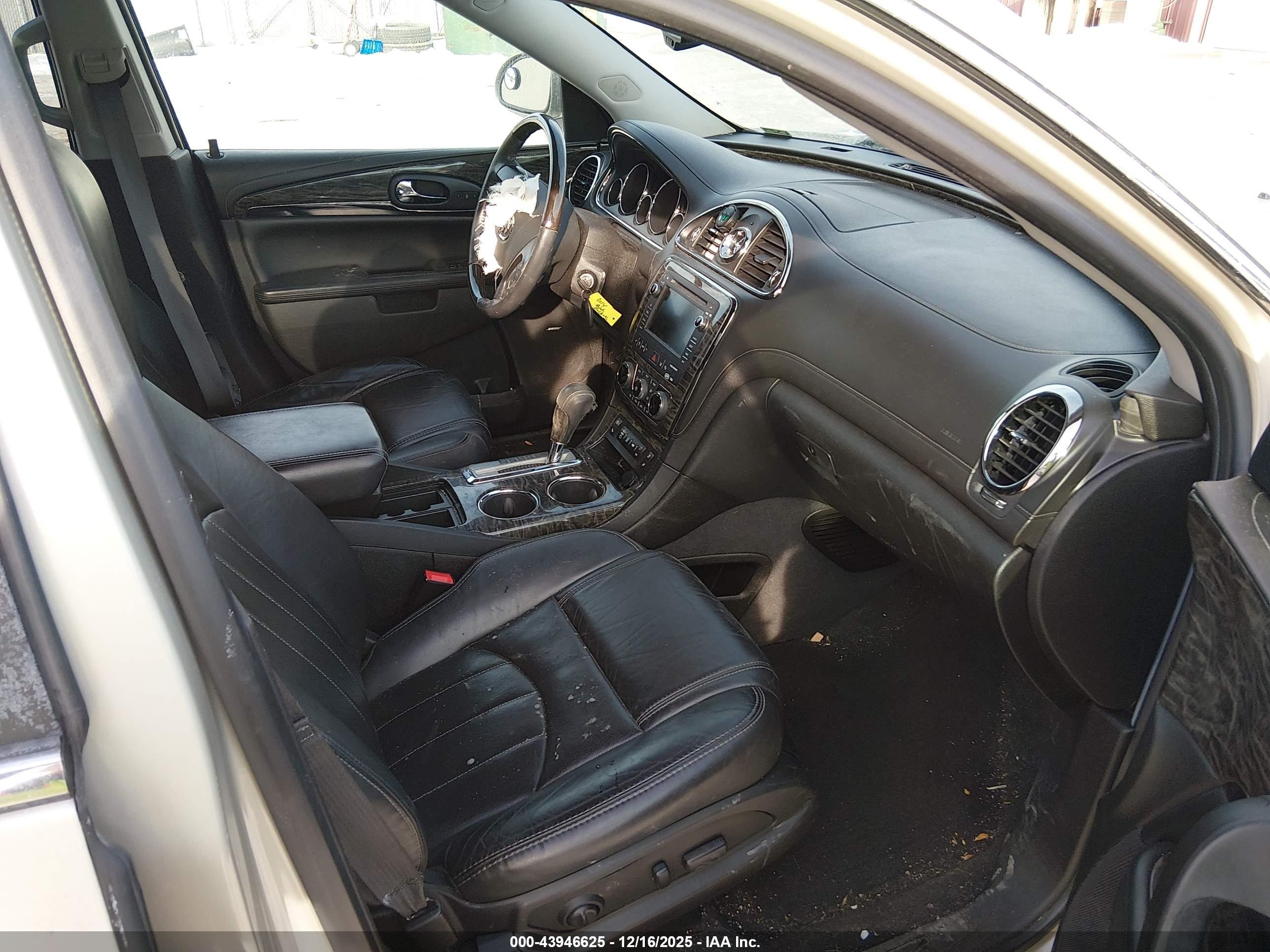 BUICK ENCLAVE image 5