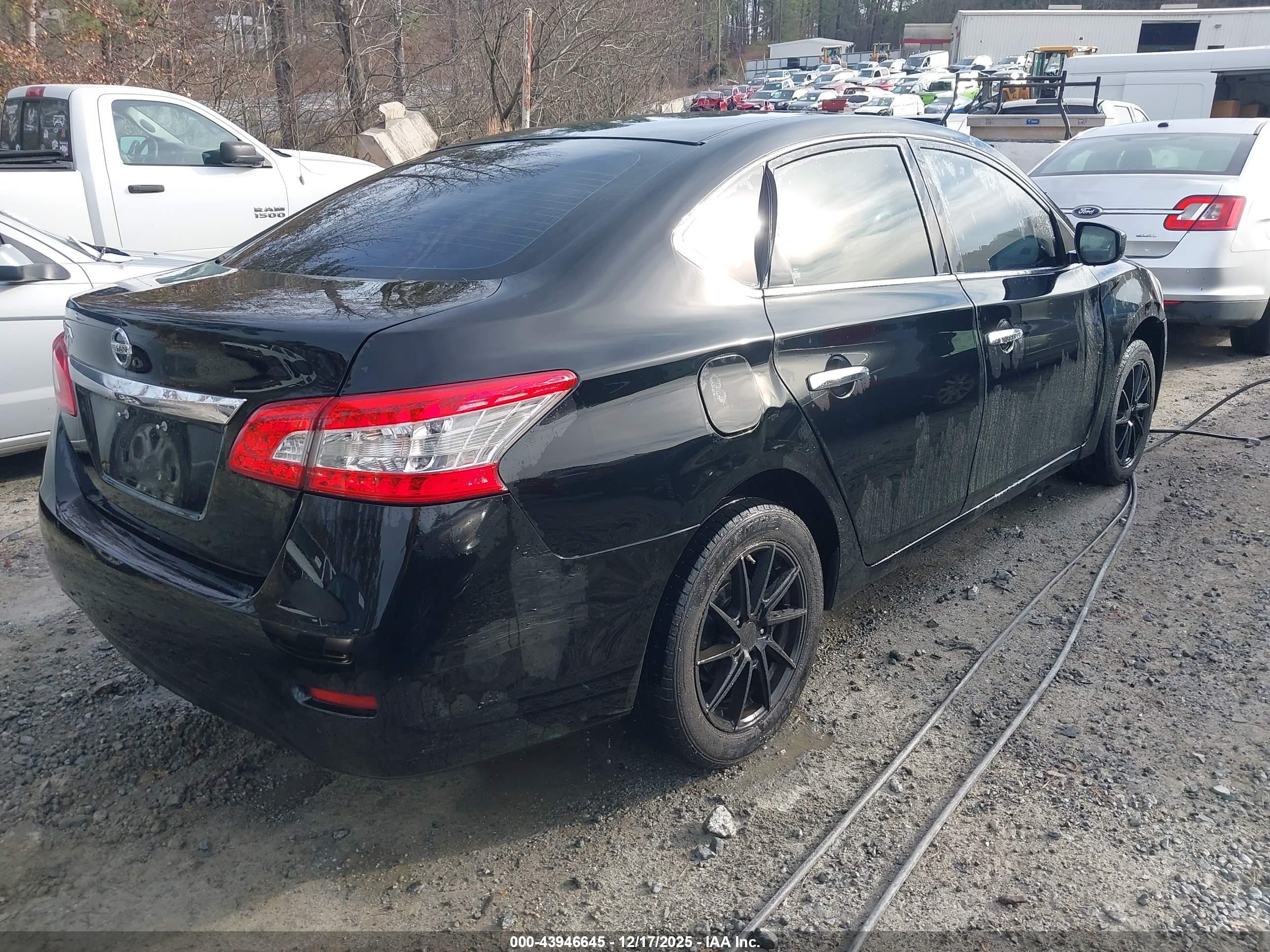 NISSAN SENTRA image 4