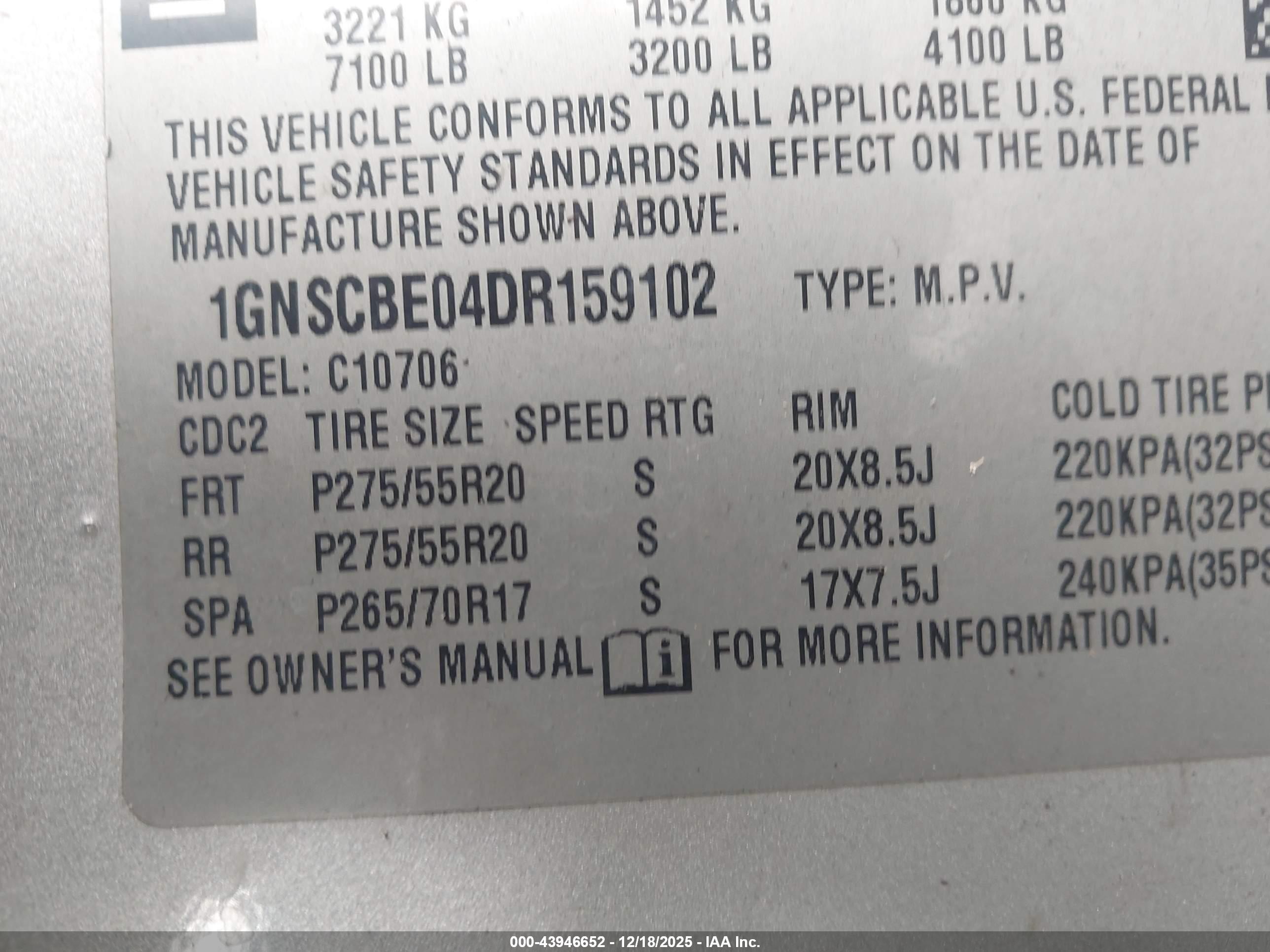 CHEVROLET TAHOE image 9