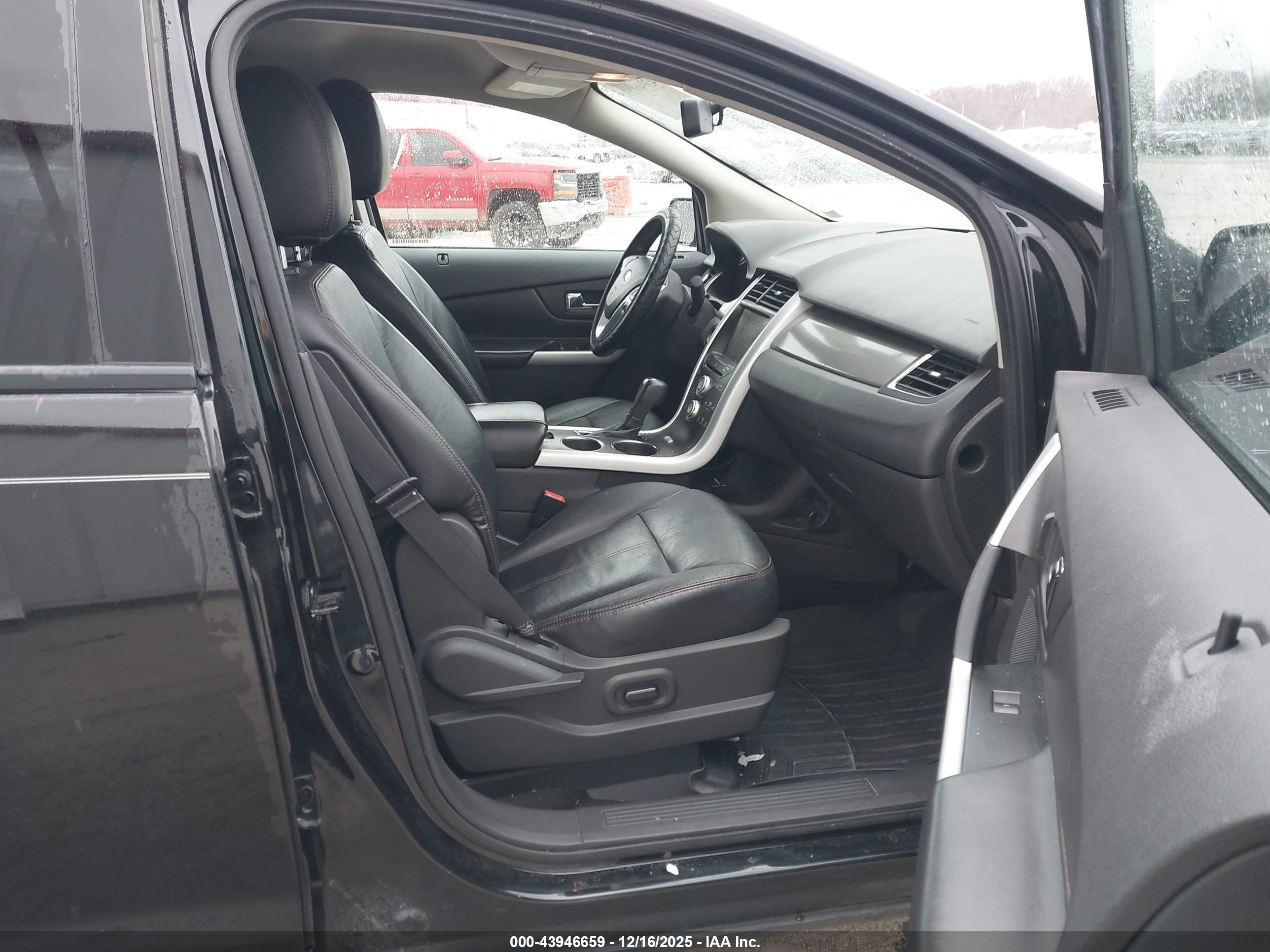 FORD EDGE image 5