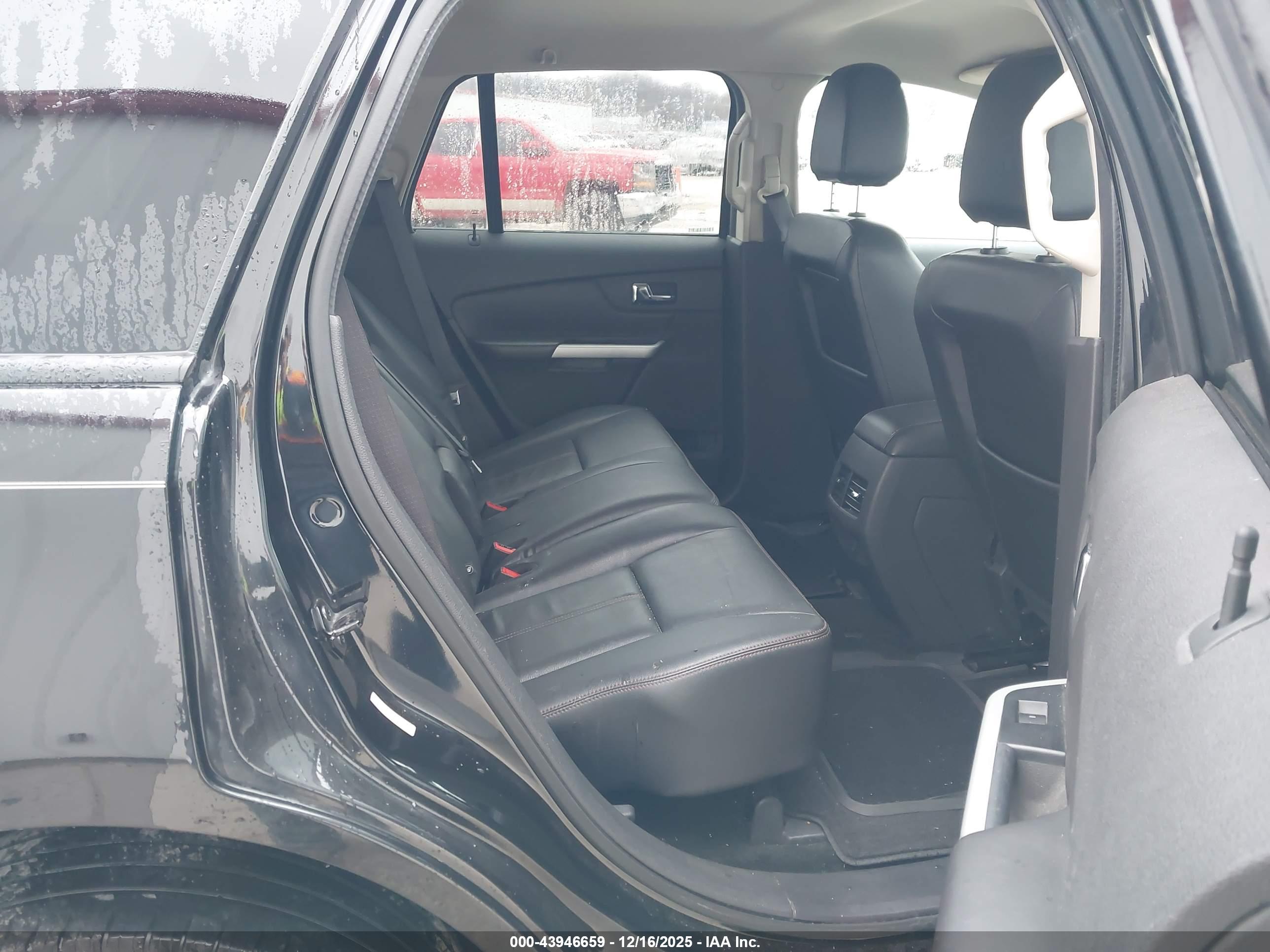 FORD EDGE image 8