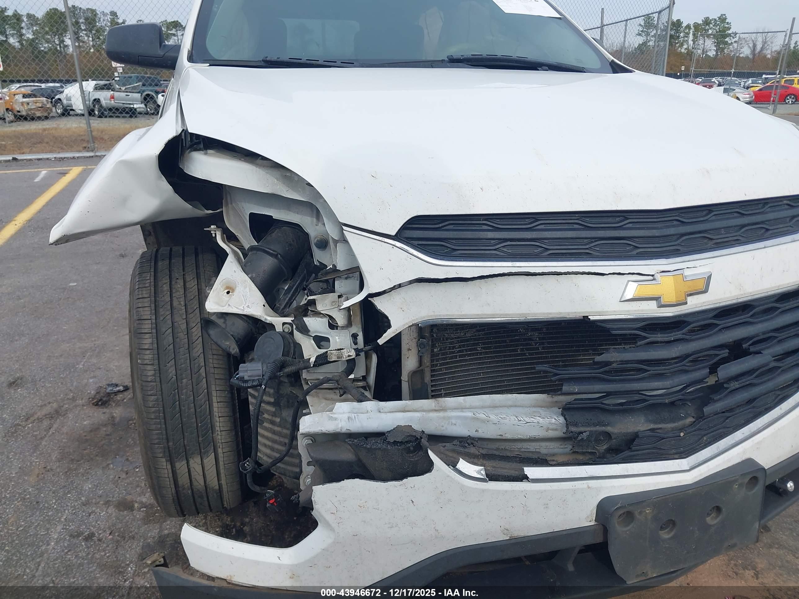 CHEVROLET EQUINOX image 6