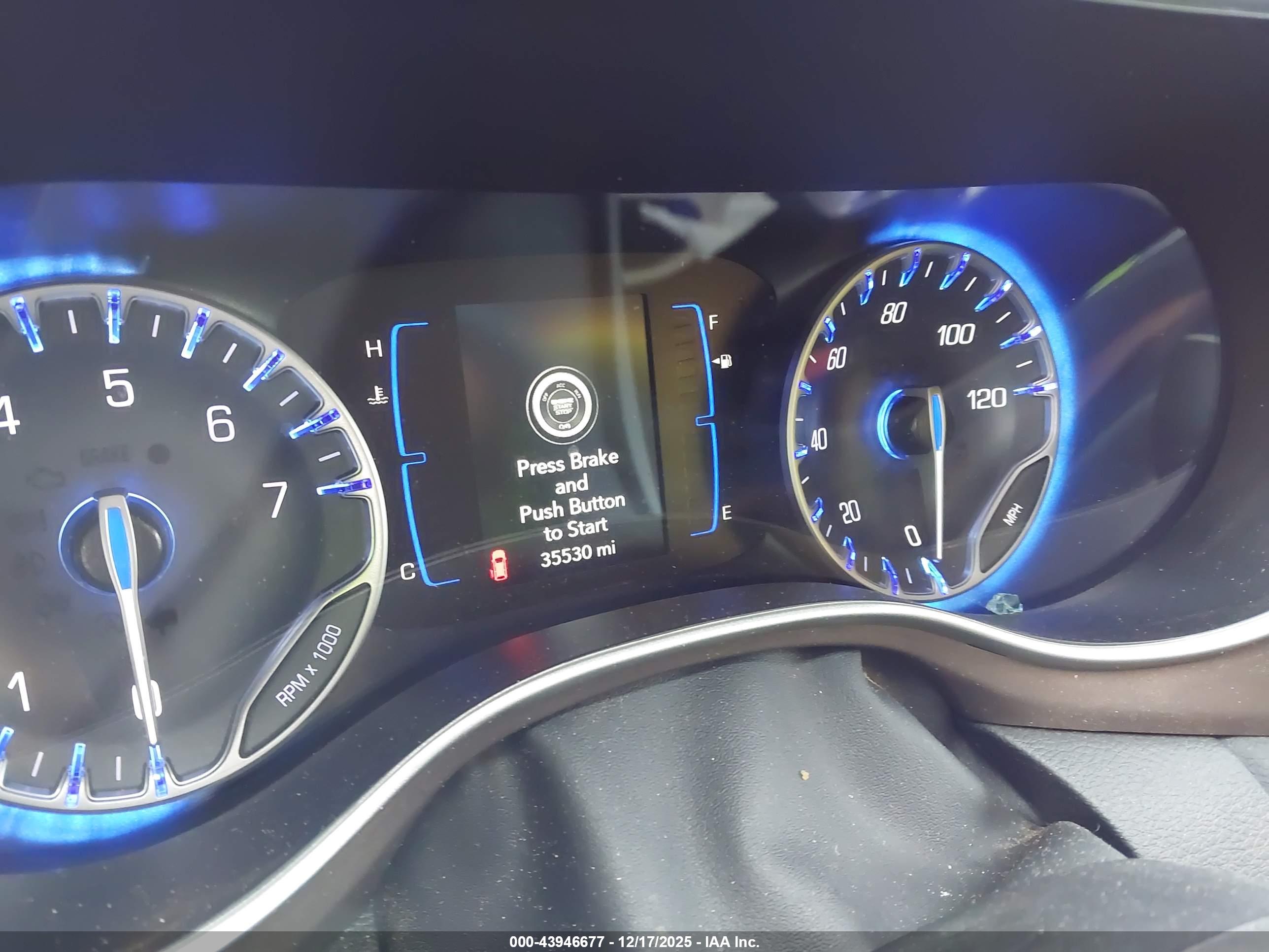 CHRYSLER VOYAGER image 7