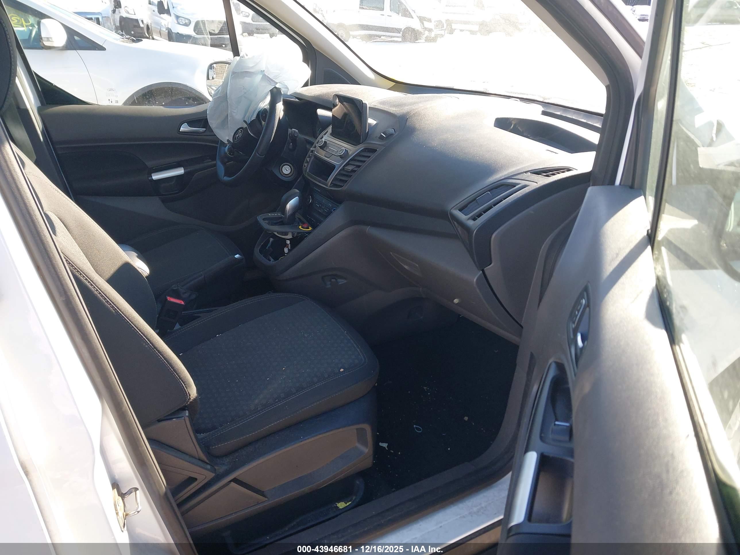 FORD TRANSIT image 5