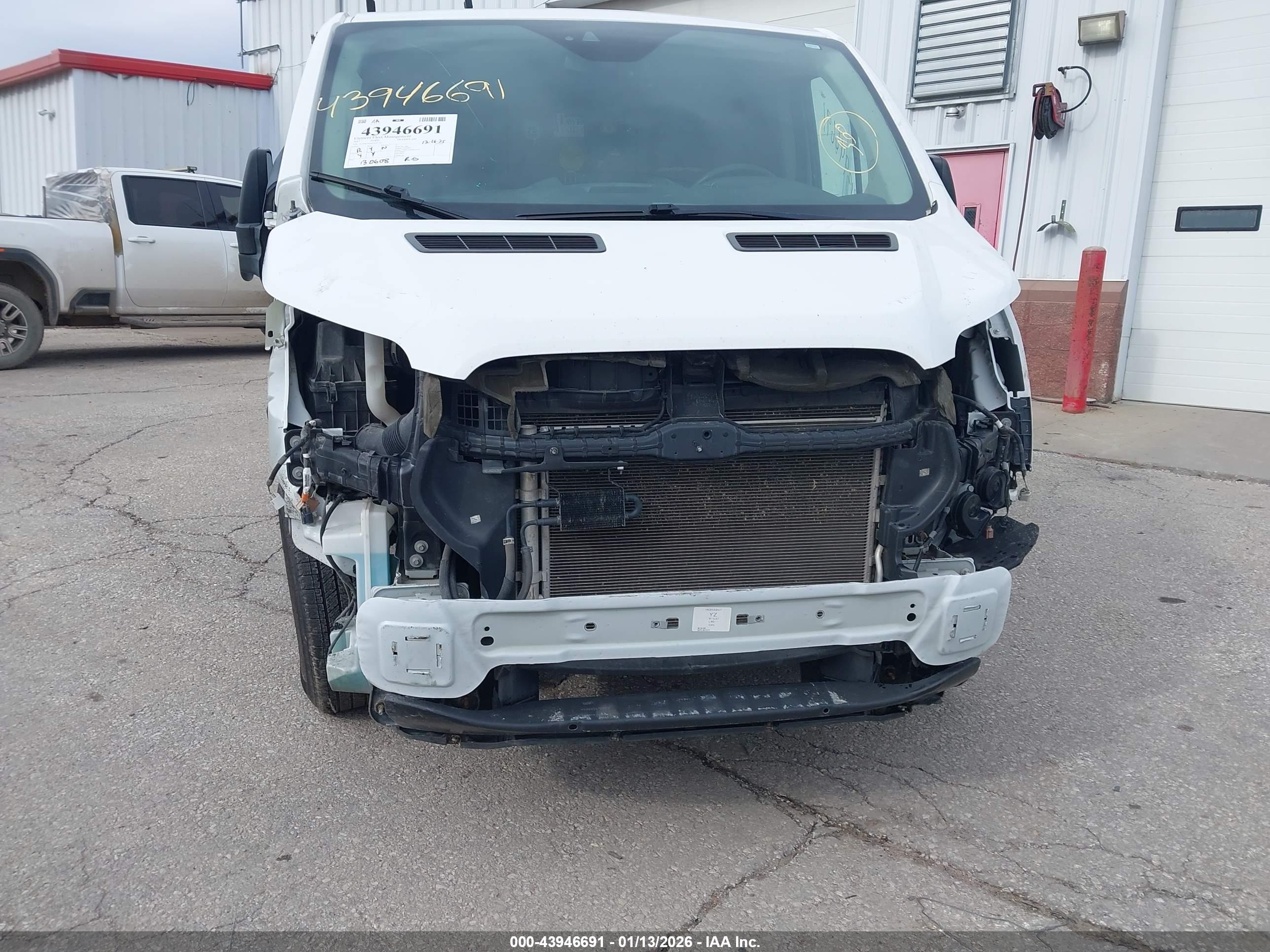 FORD TRANSIT-250 image 6