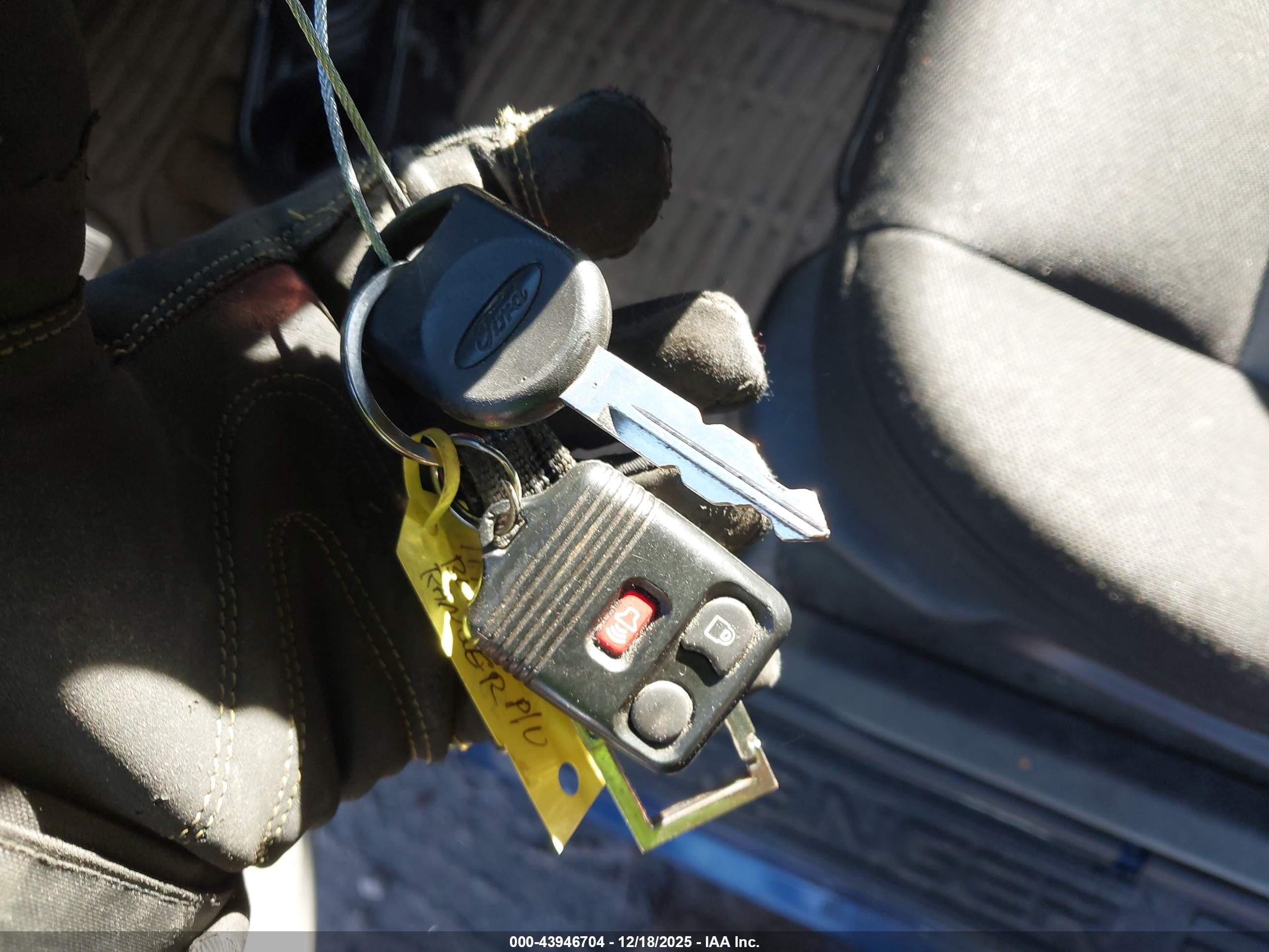 FORD RANGER image 11