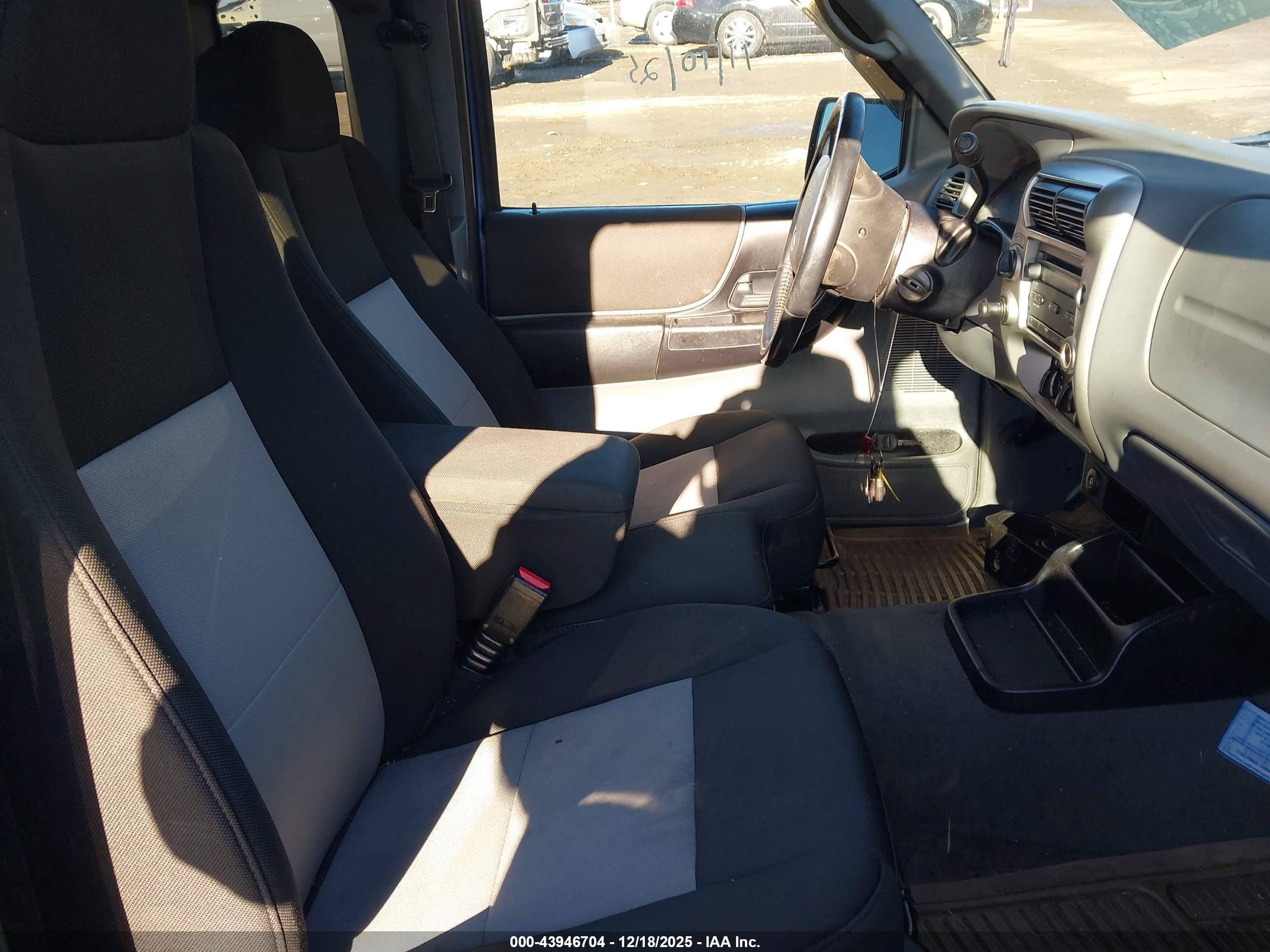 FORD RANGER image 5