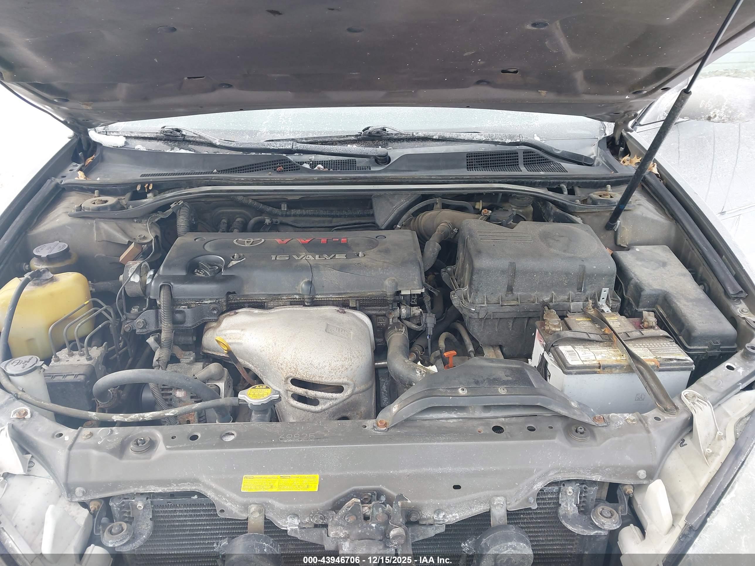 TOYOTA CAMRY image 10