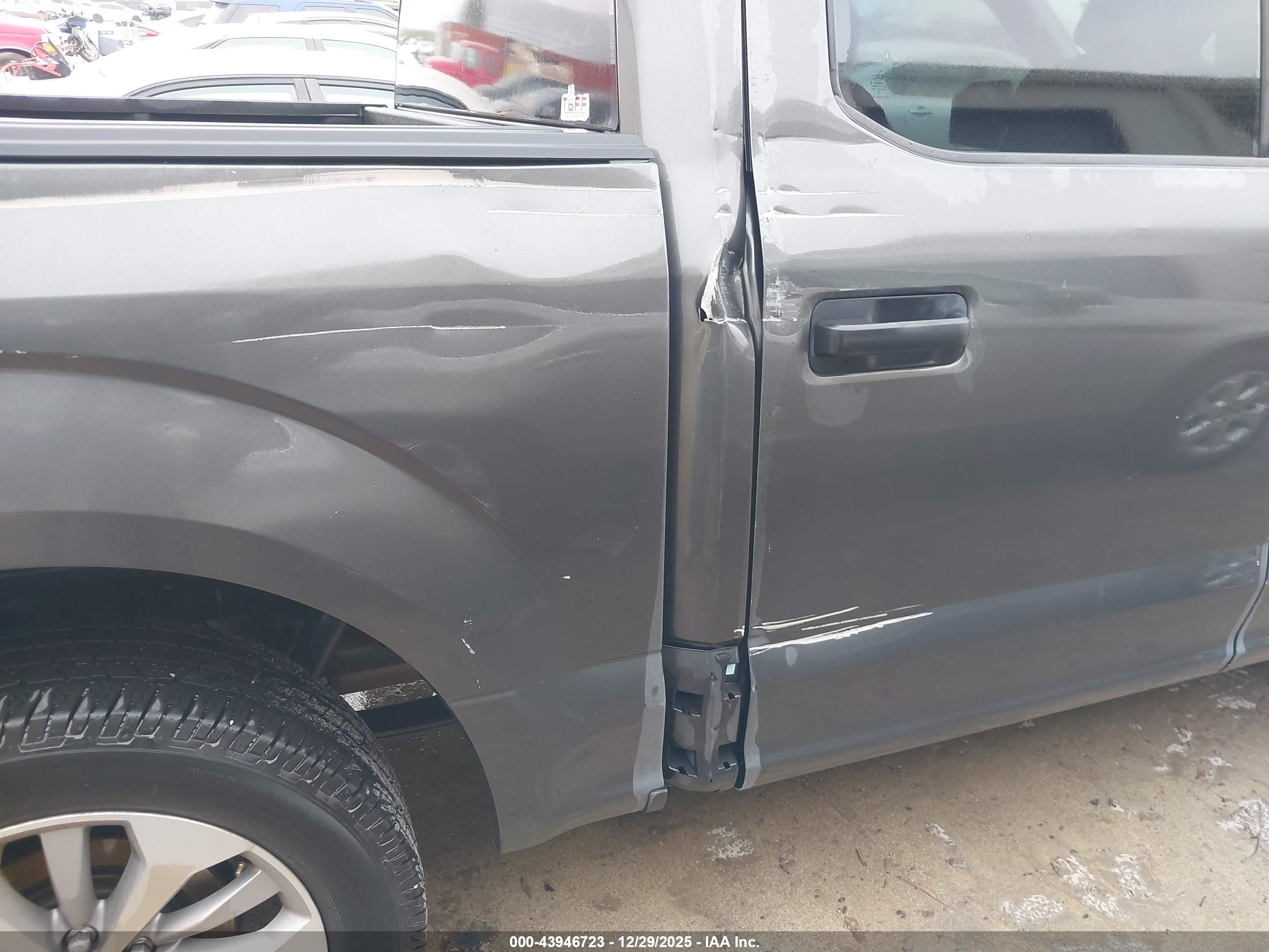 FORD F-150 image 6