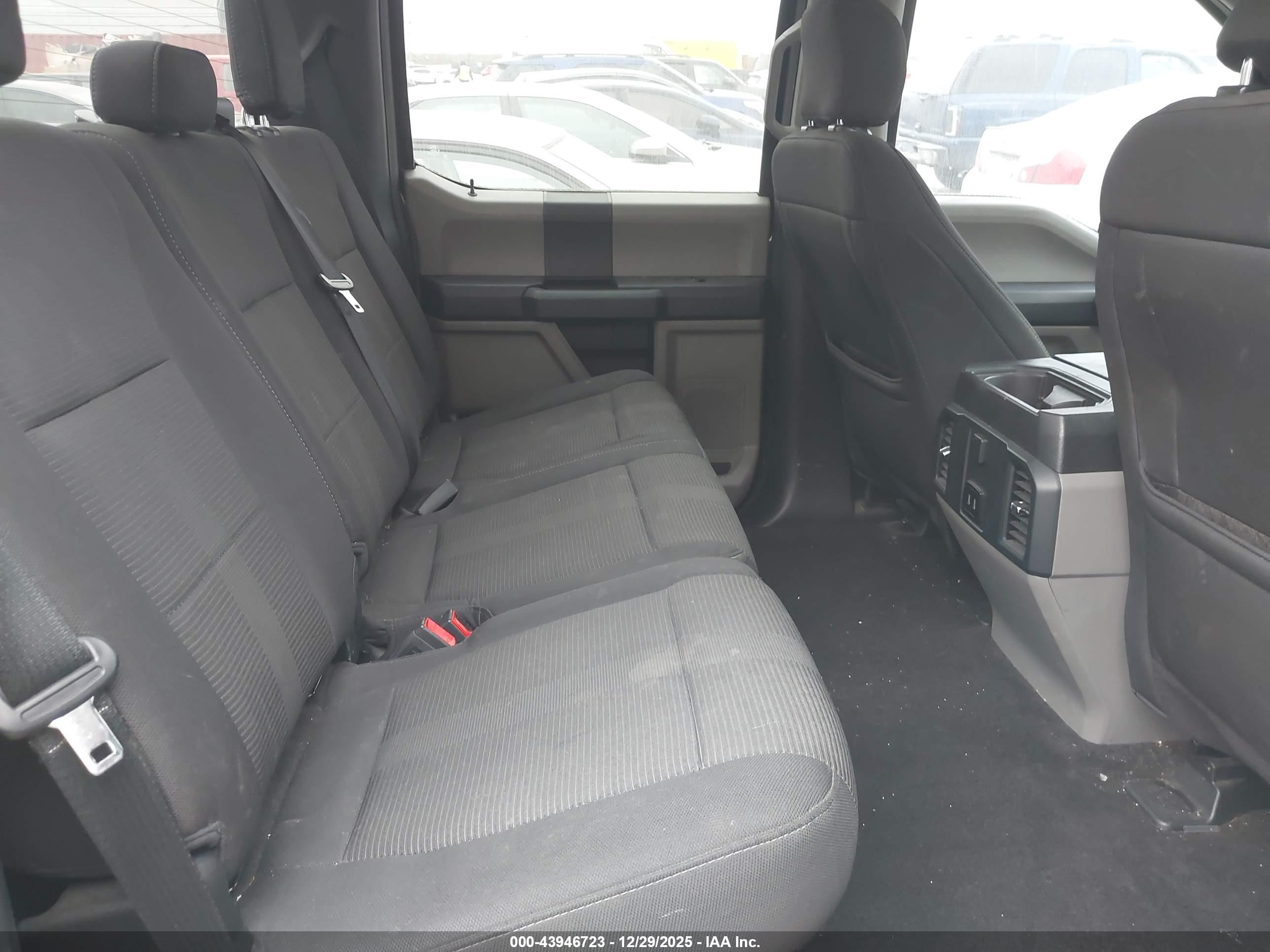 FORD F-150 image 8