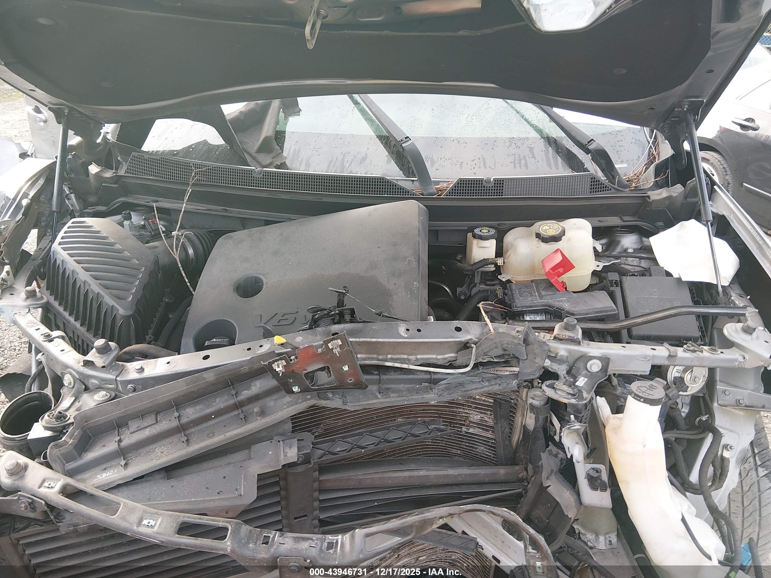CHEVROLET TRAVERSE image 10
