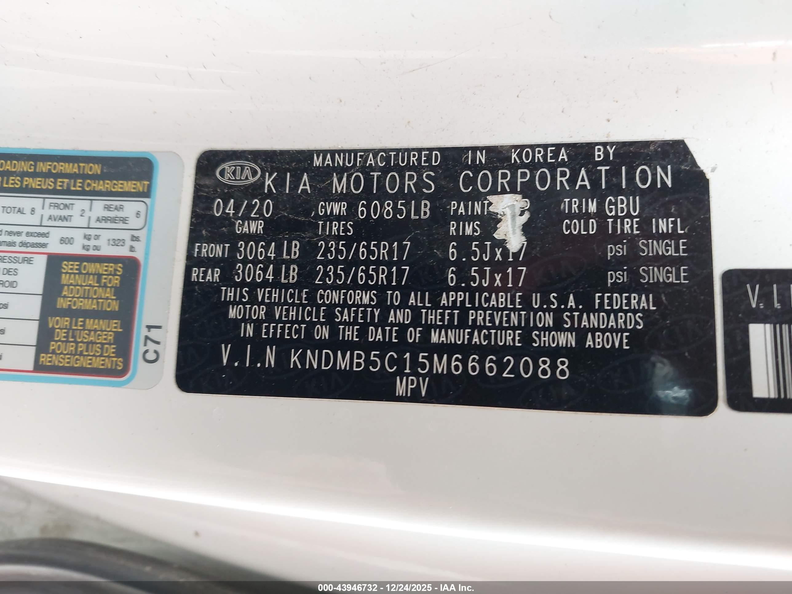 KIA SEDONA image 9
