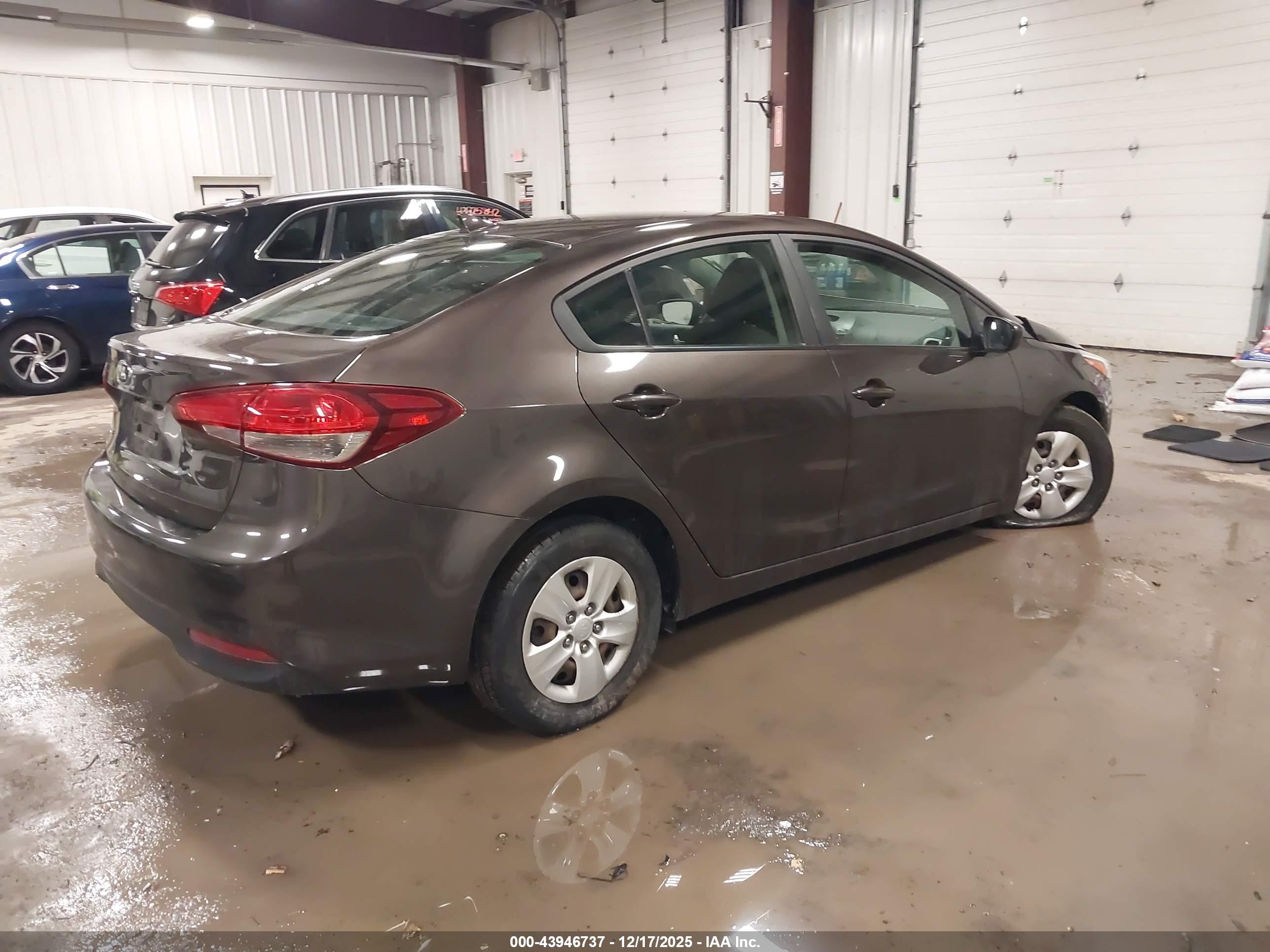 KIA FORTE image 4