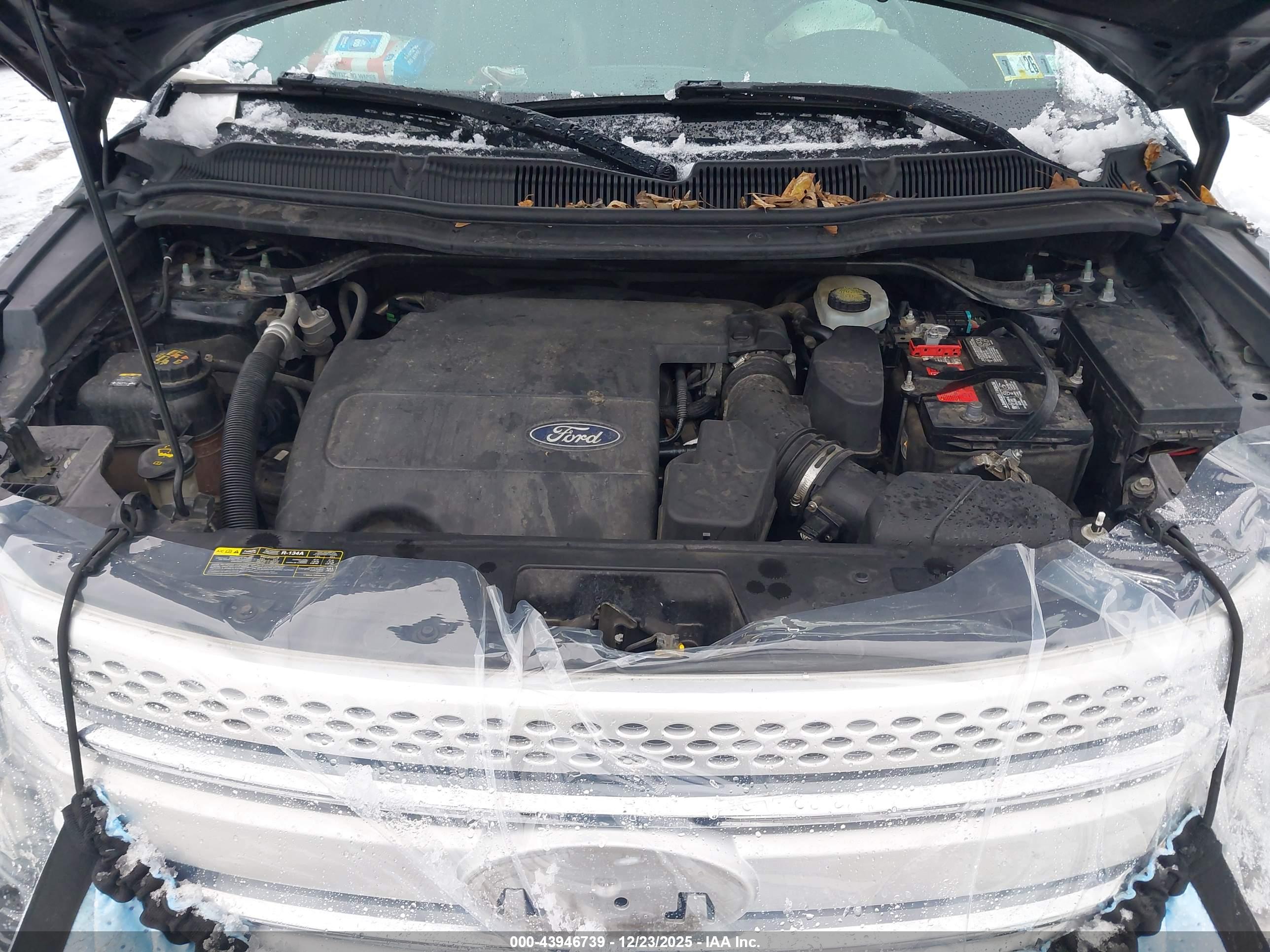 FORD EXPLORER image 10