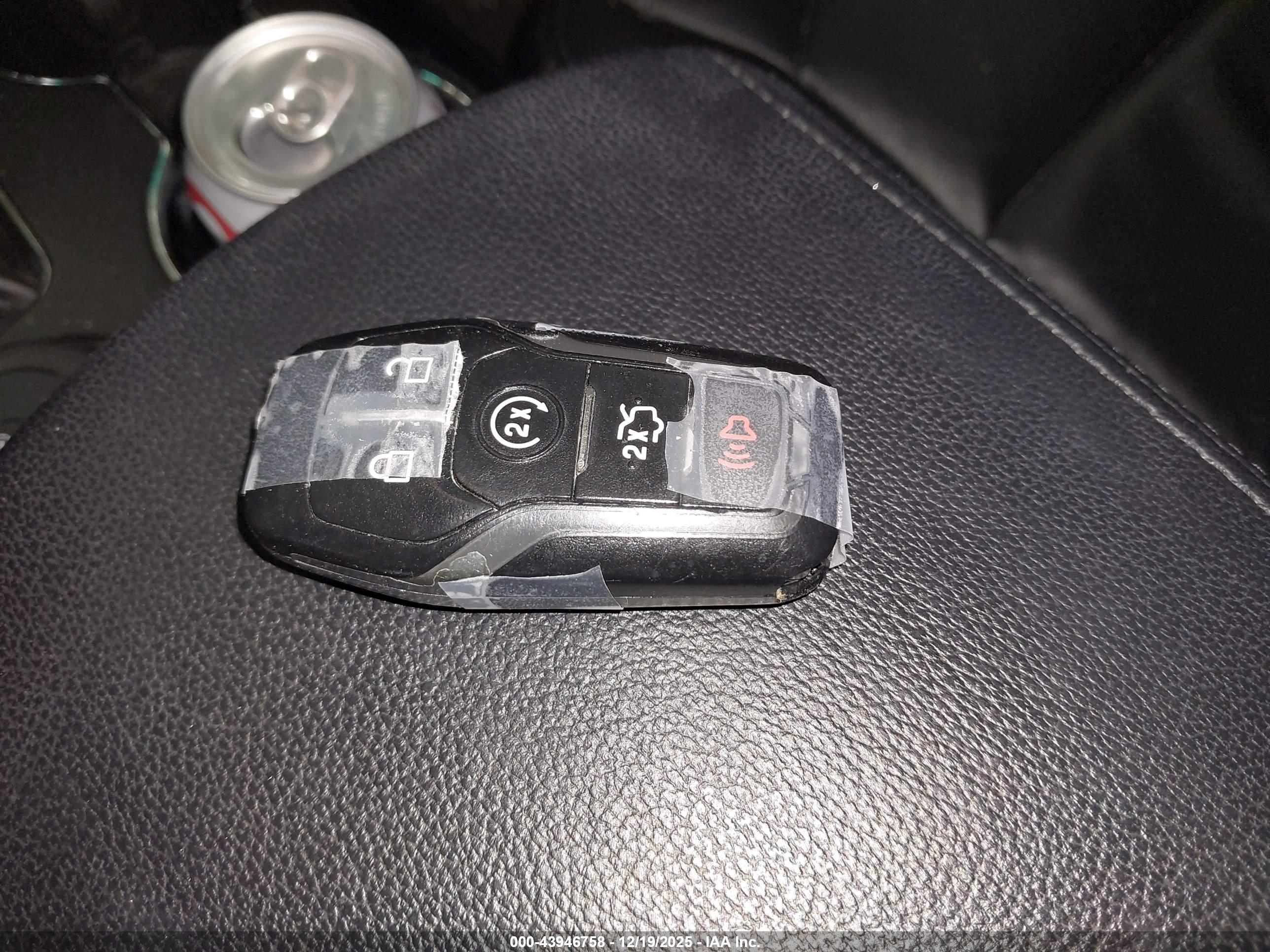 FORD EXPLORER image 11