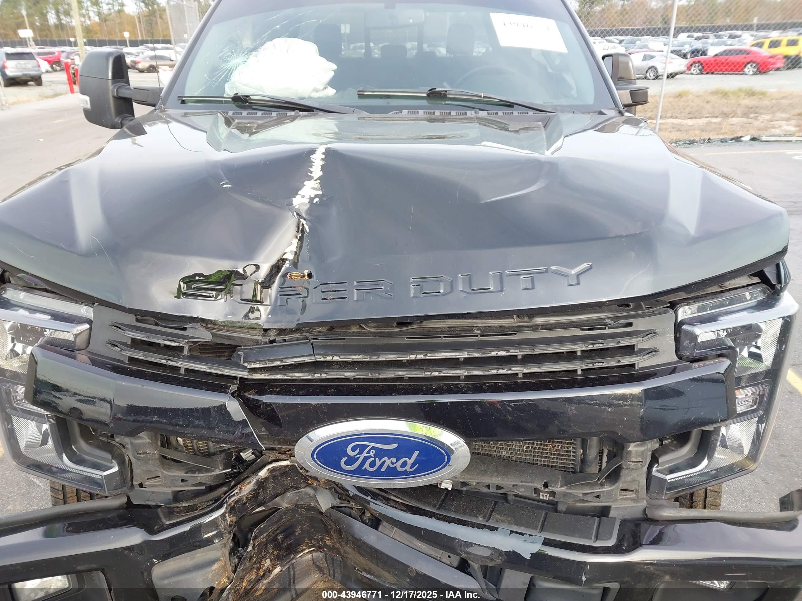 FORD F-250 image 10