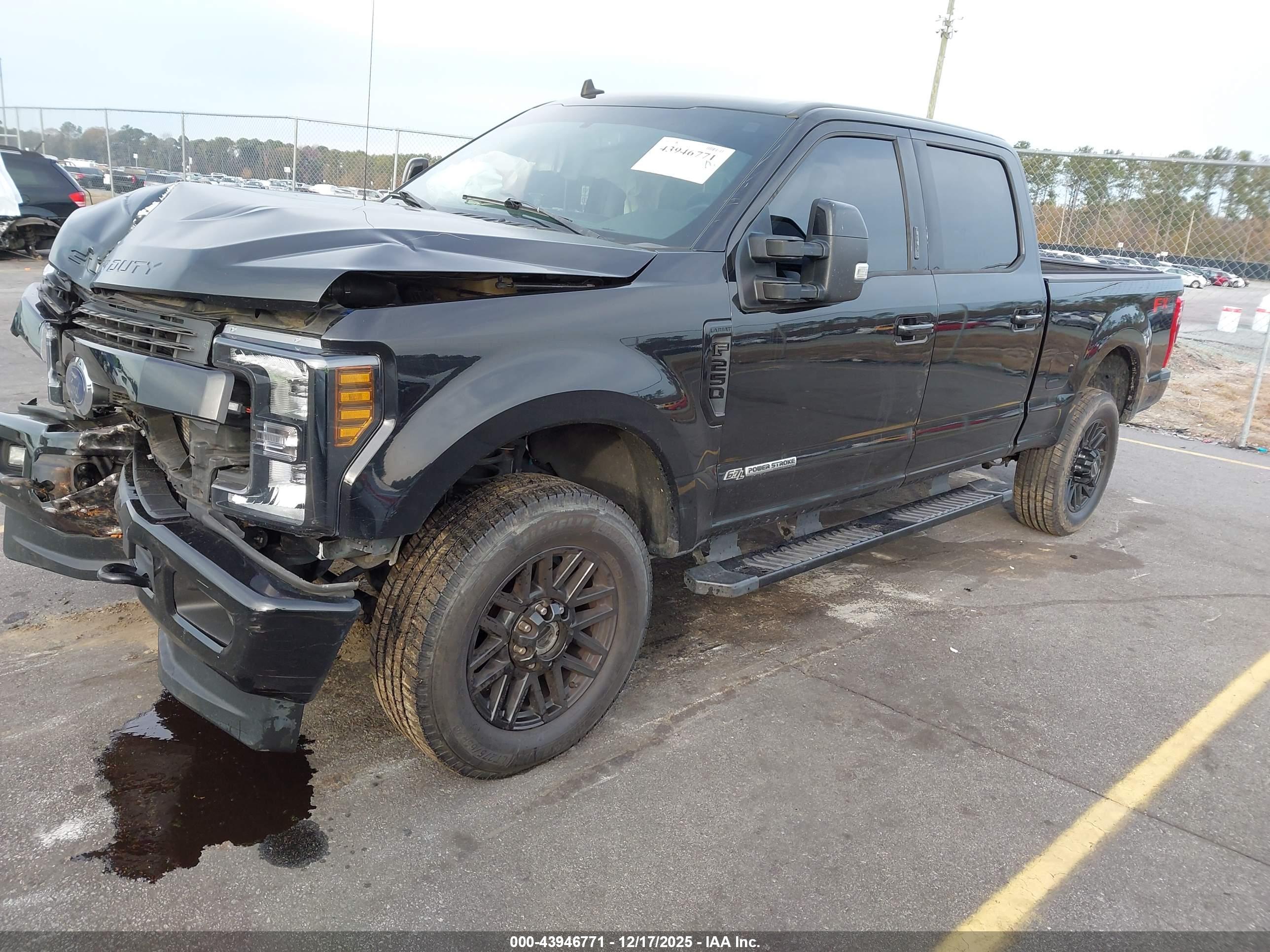 FORD F-250 image 2