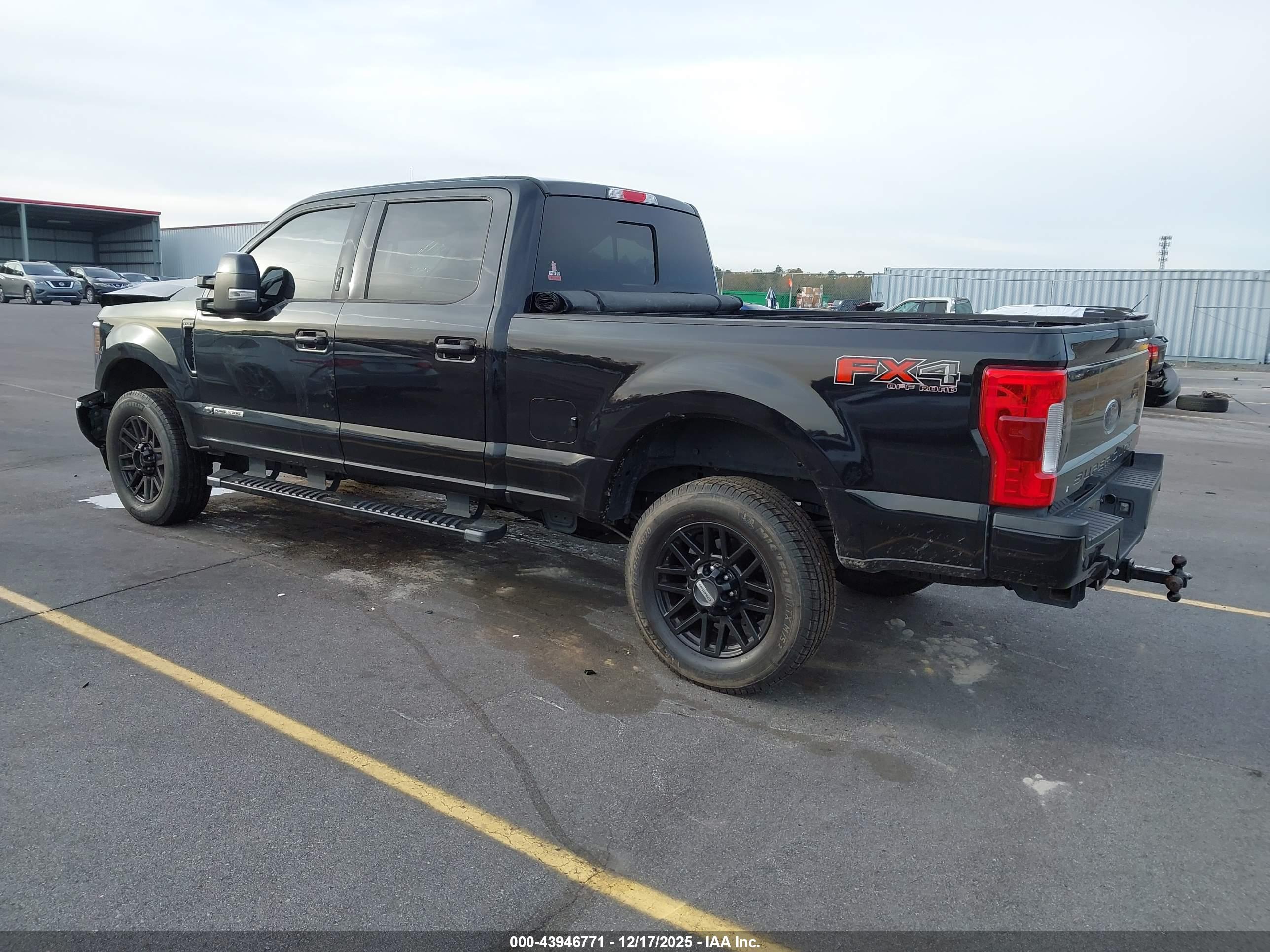 FORD F-250 image 3