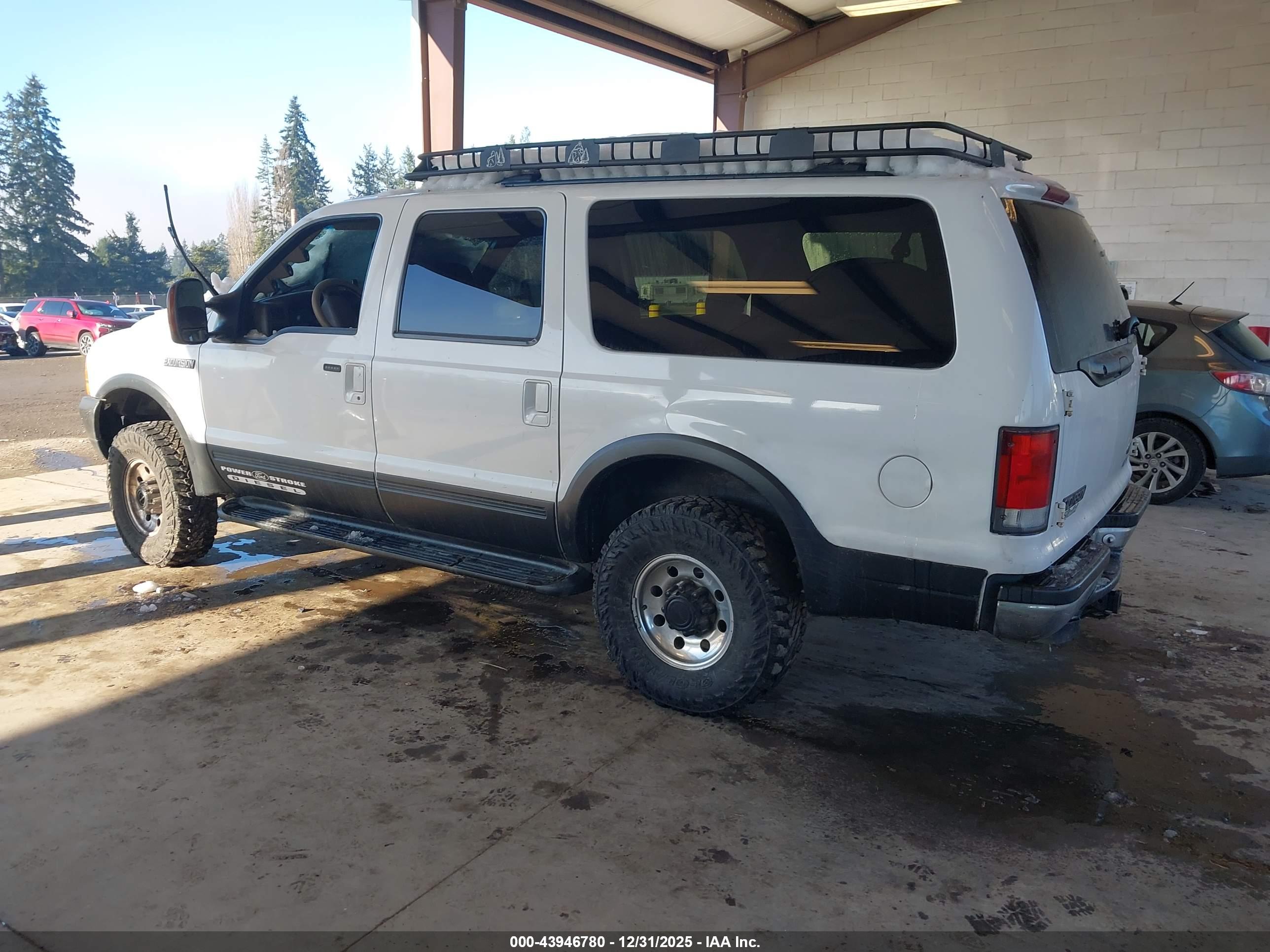 FORD EXCURSION image 3