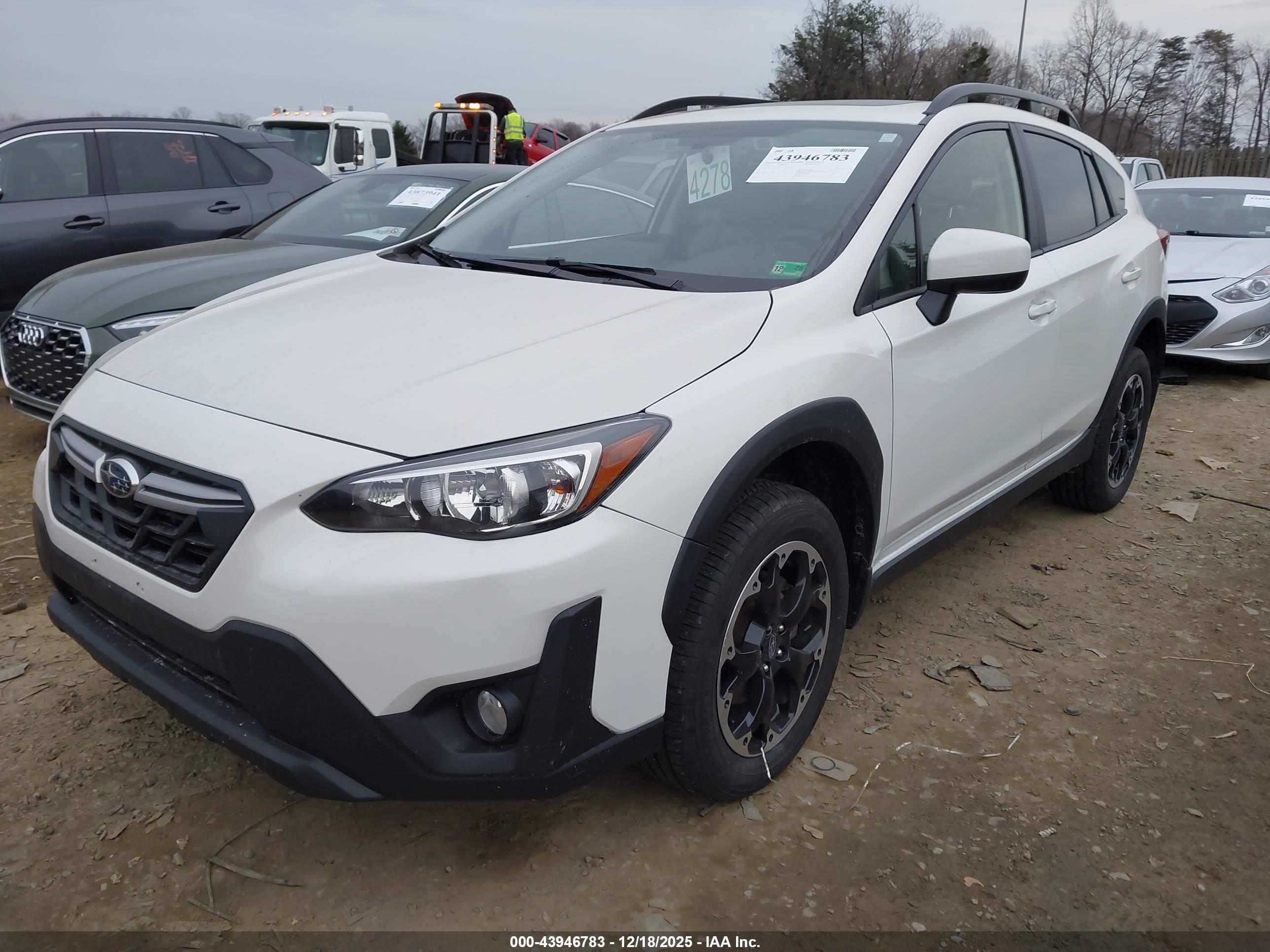 SUBARU CROSSTREK image 2
