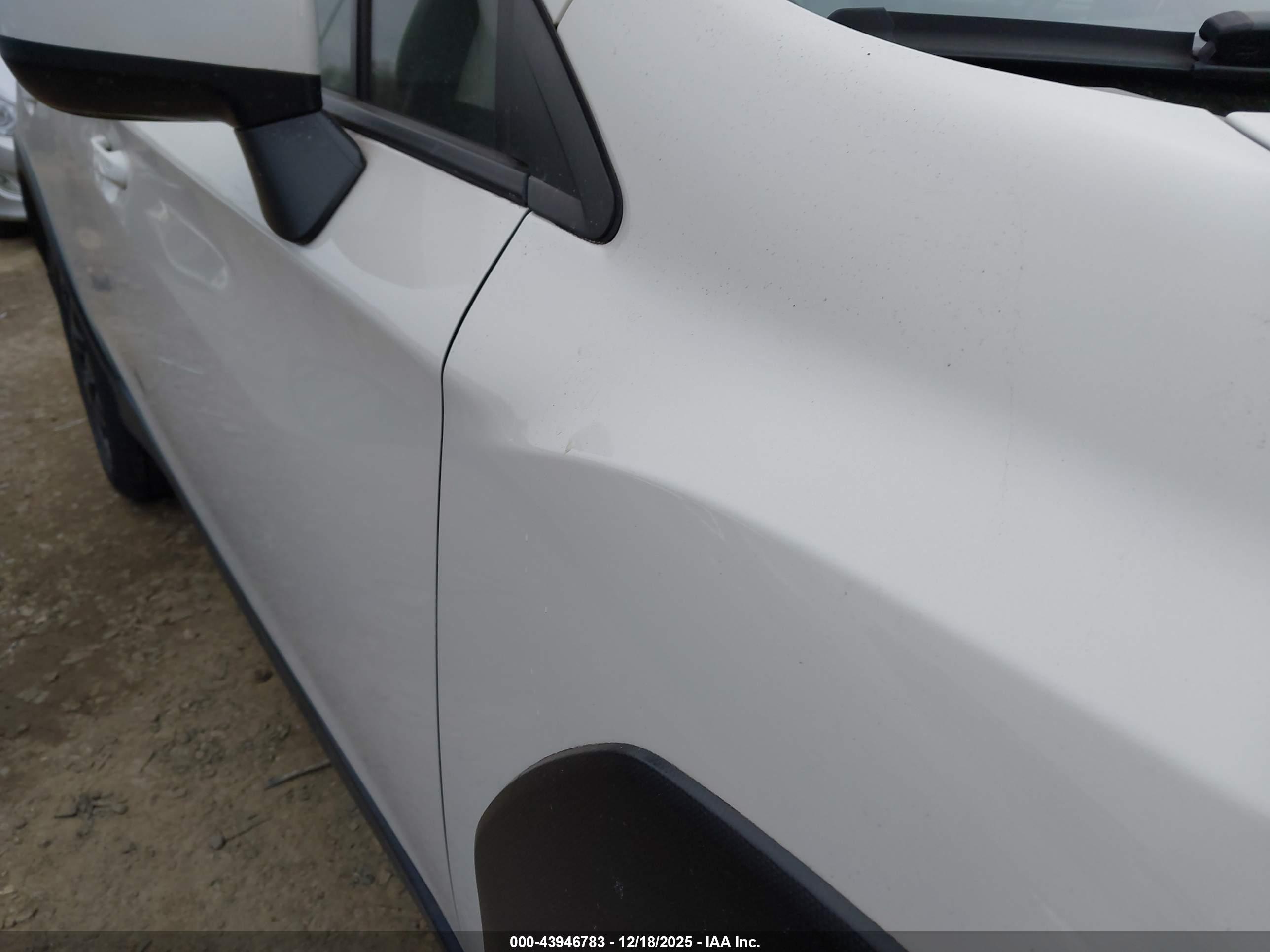 SUBARU CROSSTREK image 6