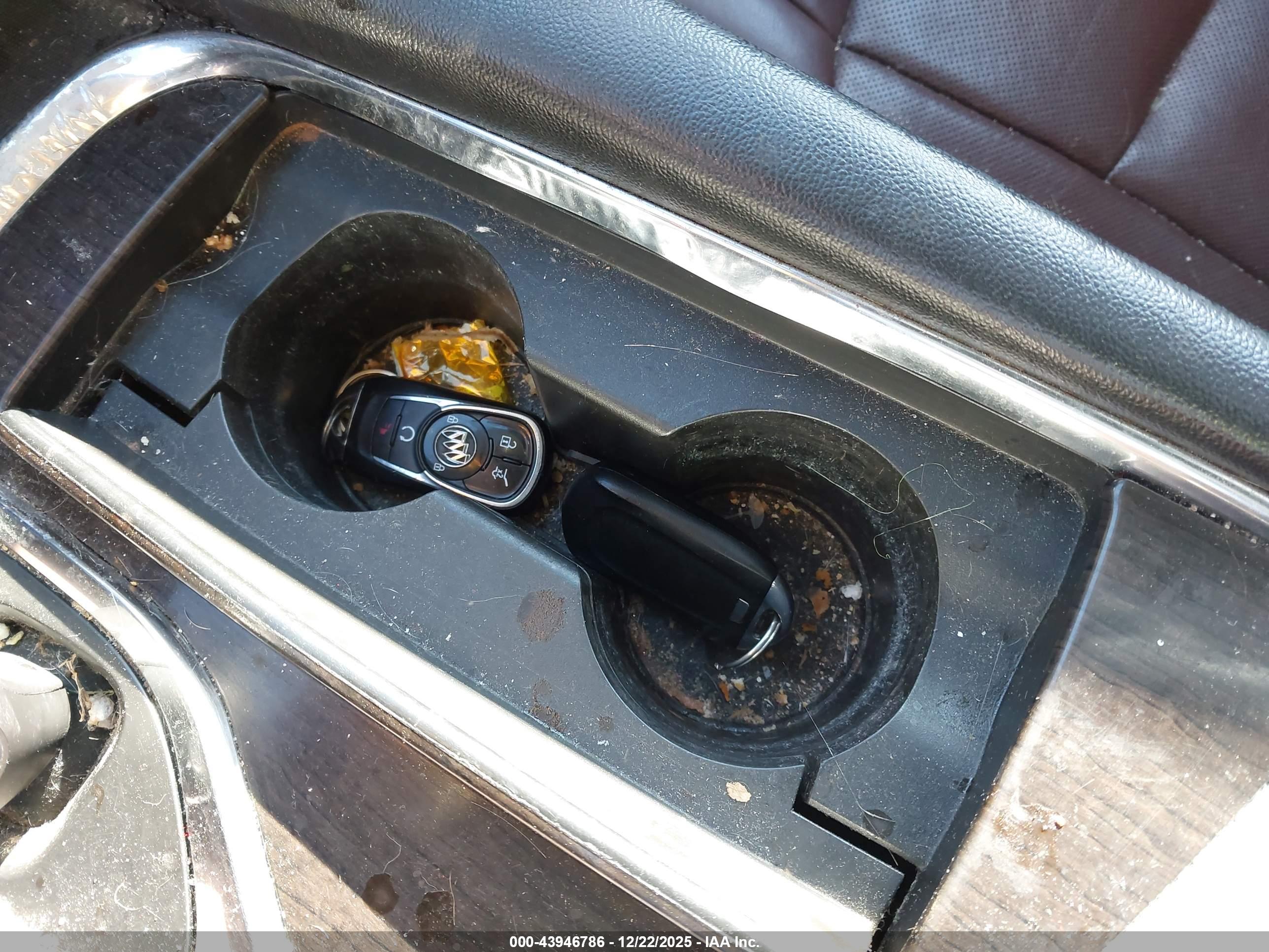 BUICK ENCLAVE image 11