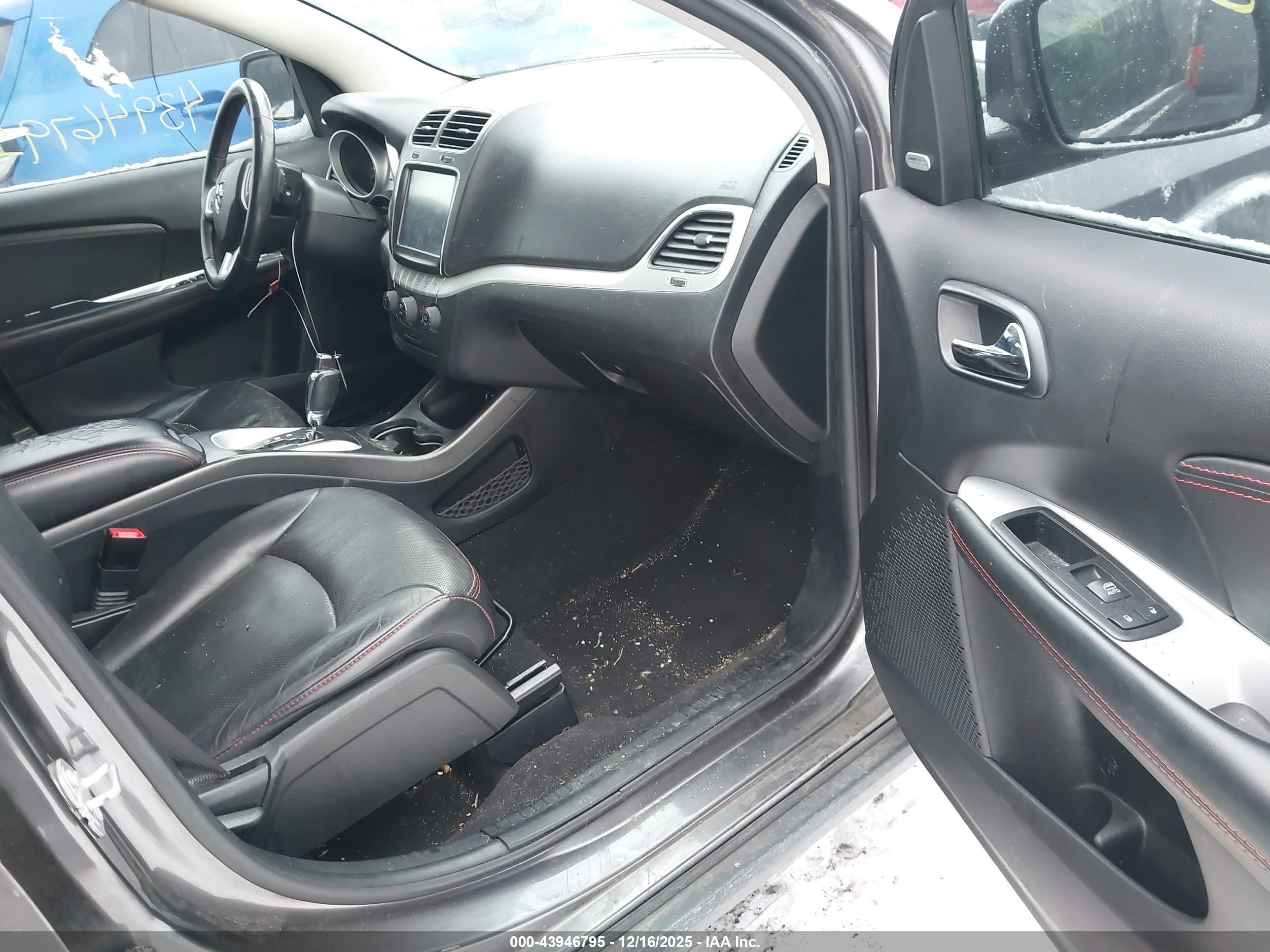 DODGE JOURNEY image 5