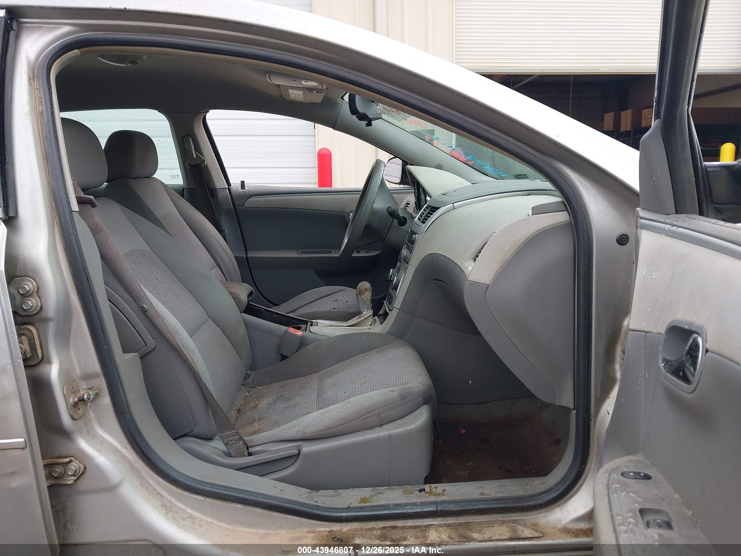 CHEVROLET MALIBU image 5