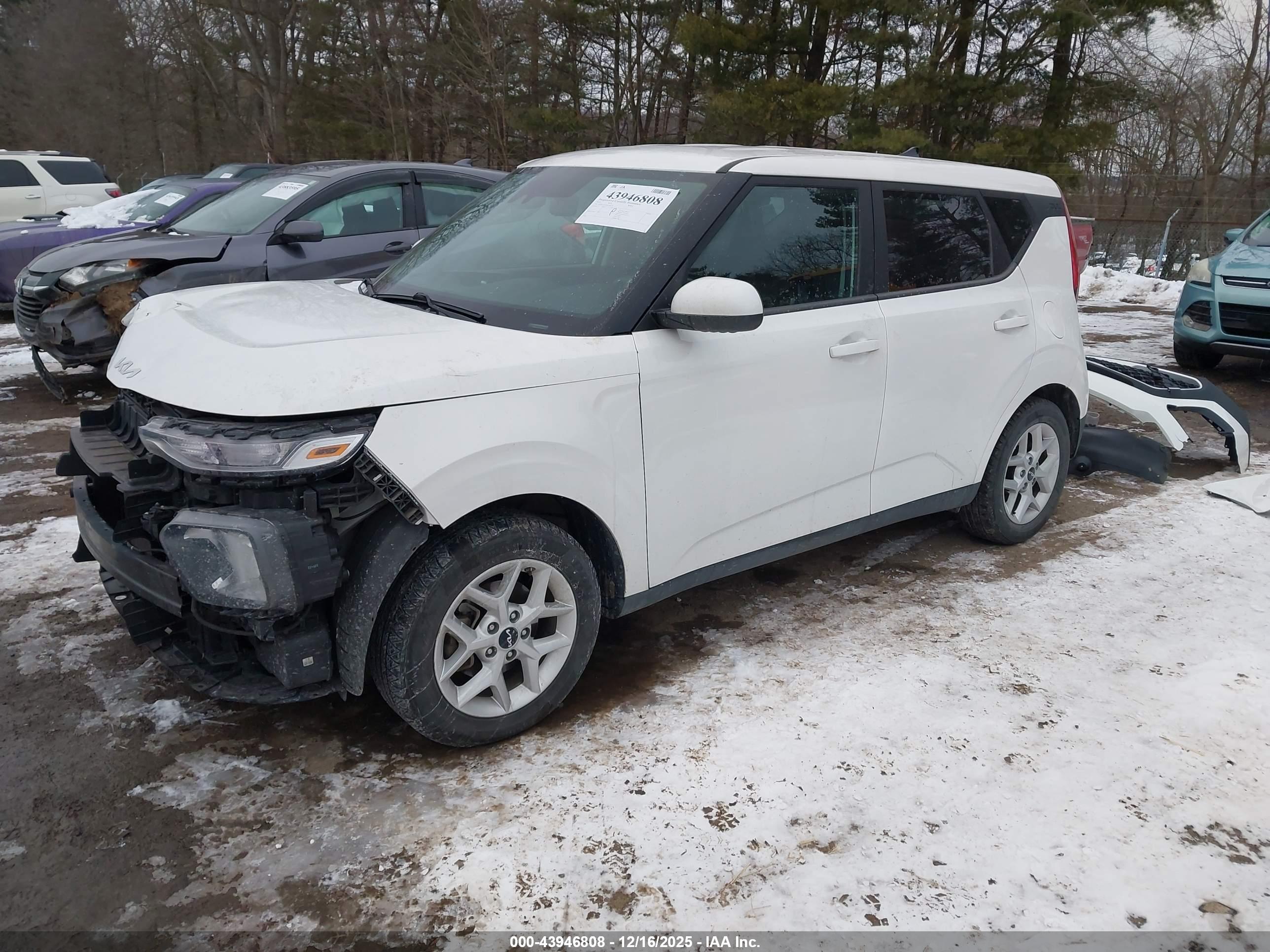 KIA SOUL image 2