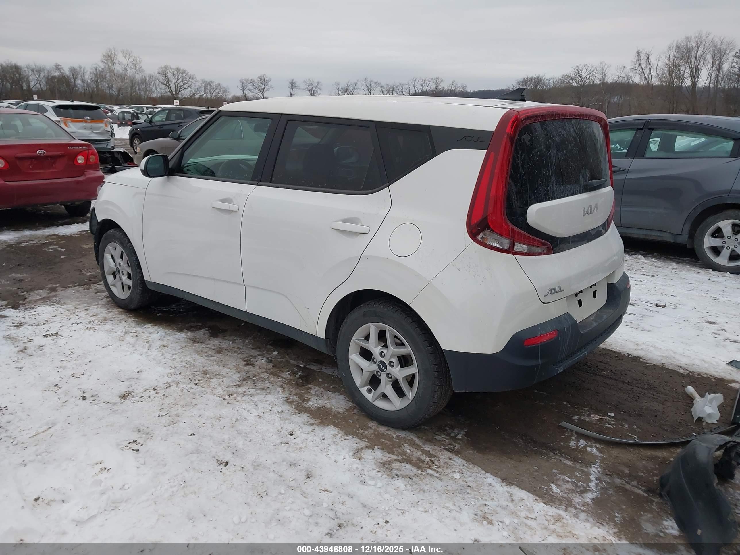 KIA SOUL image 3