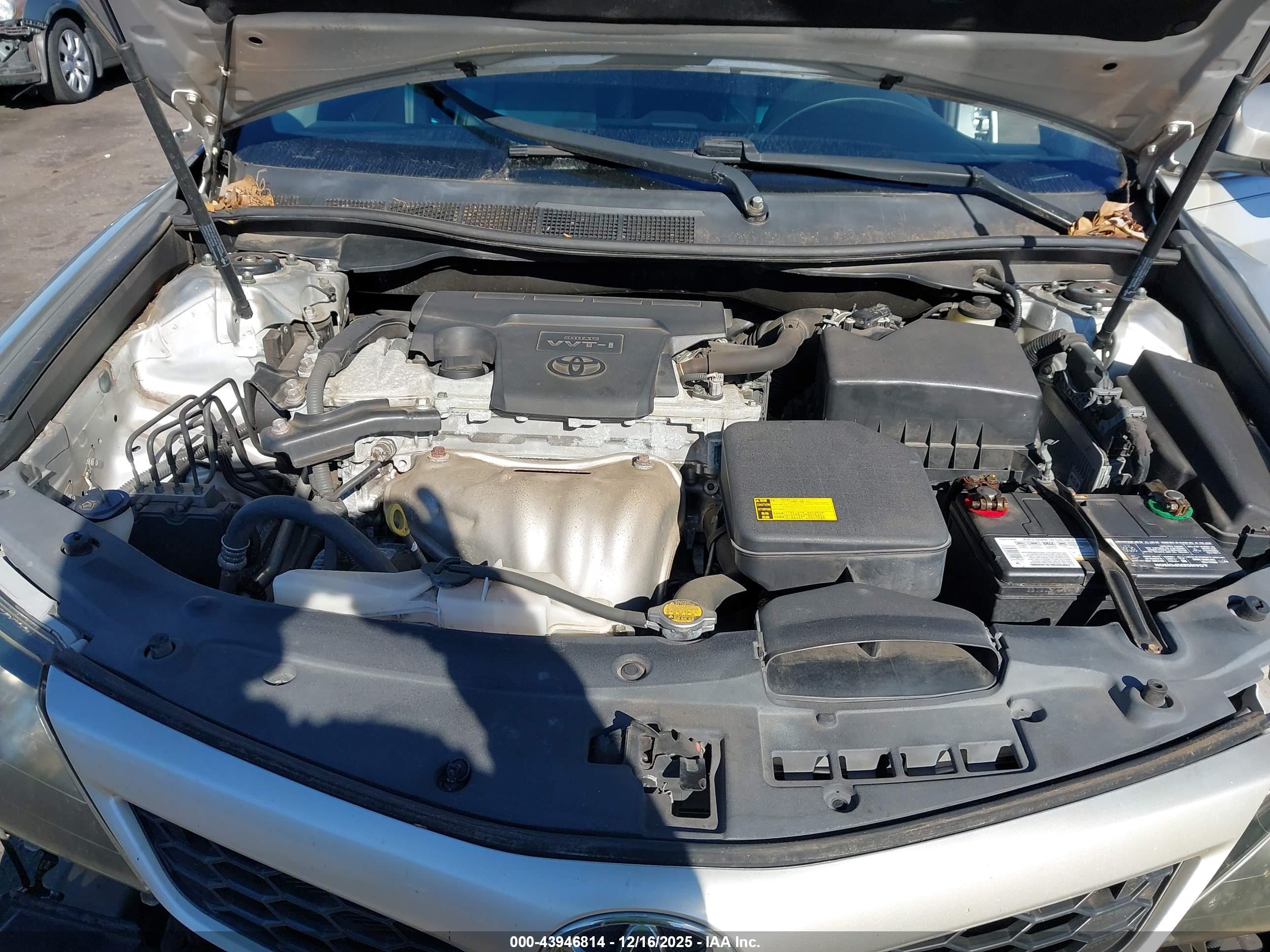 TOYOTA CAMRY image 10