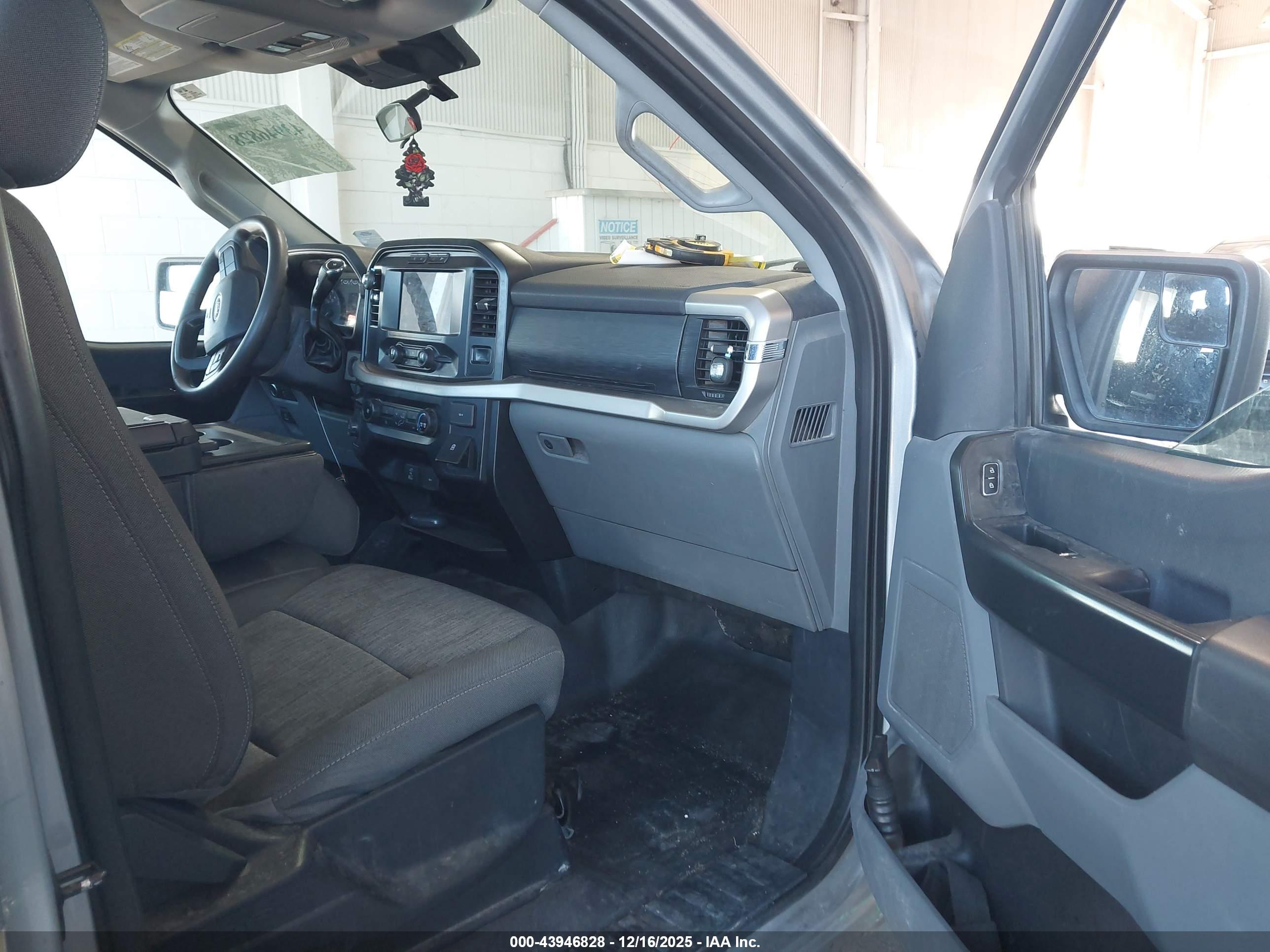 FORD F-150 image 5
