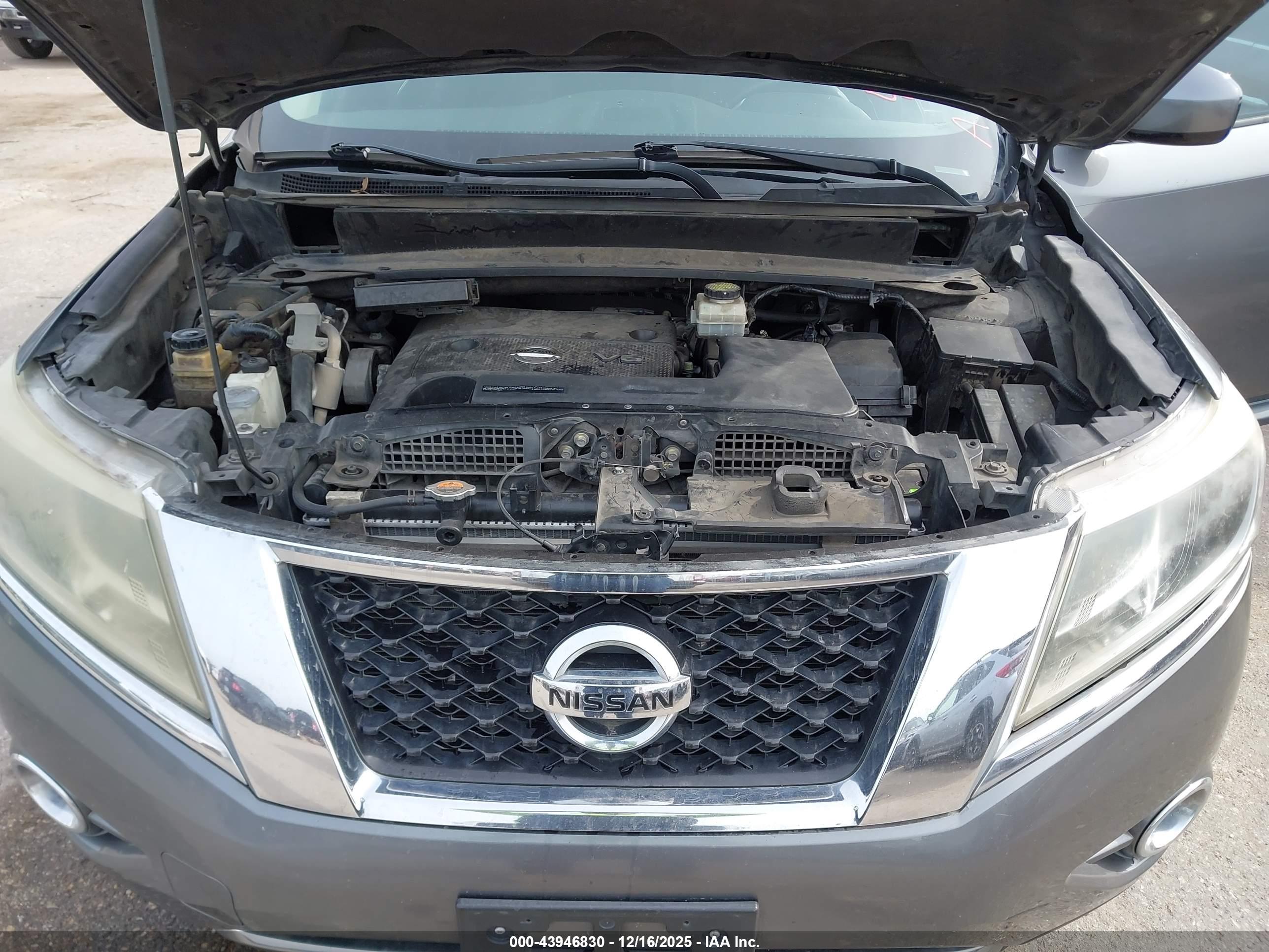 NISSAN PATHFINDER image 10