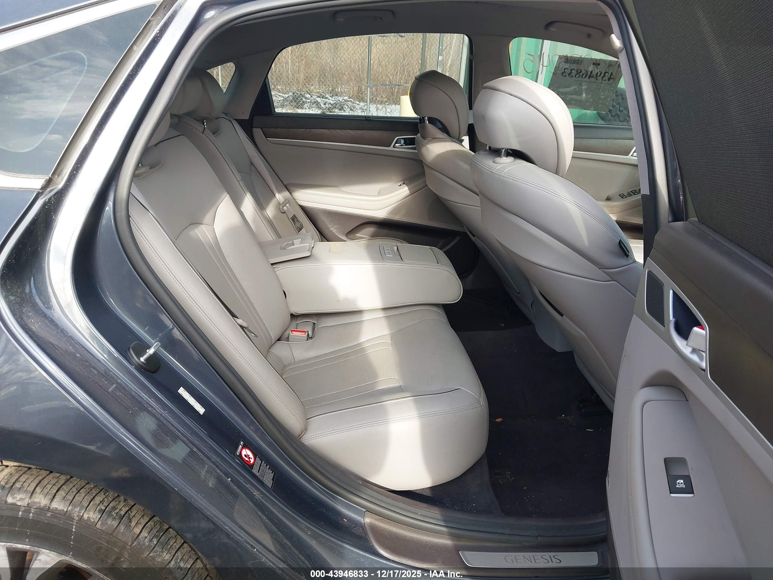 GENESIS G80 image 8